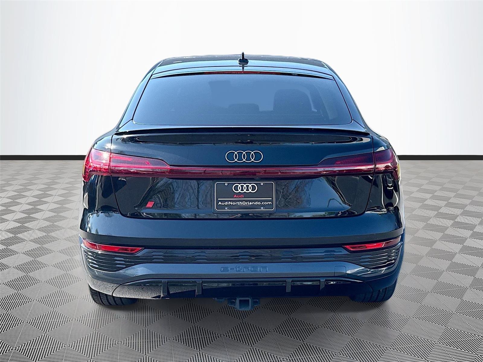 2024 Audi Q8 e-tron Sportback S line Premium Plus