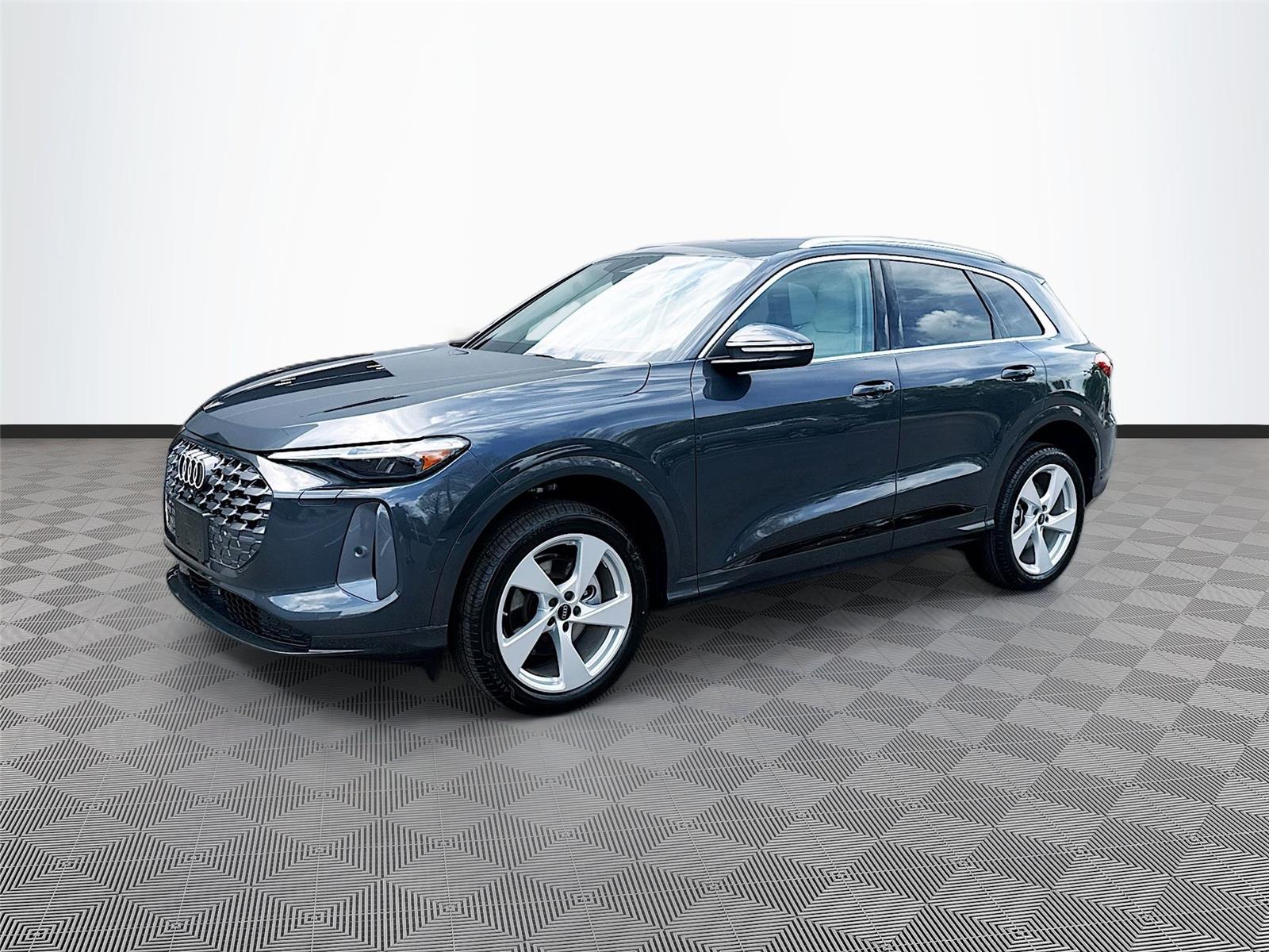 2025 Audi Q5 Premium Plus