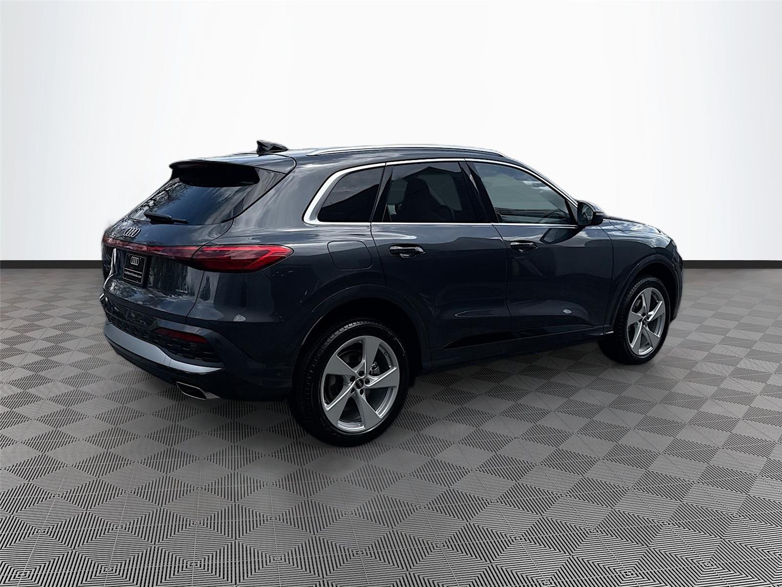 2025 Audi Q5 Premium Plus