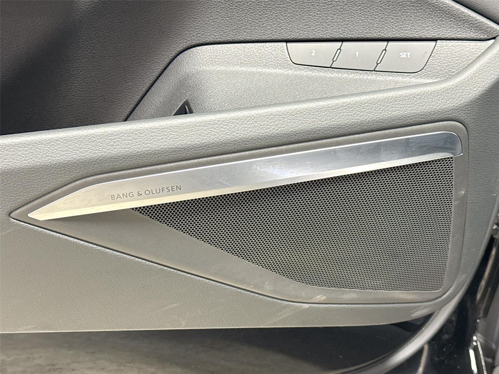 2024 Audi Q8 e-tron Sportback S line Premium Plus