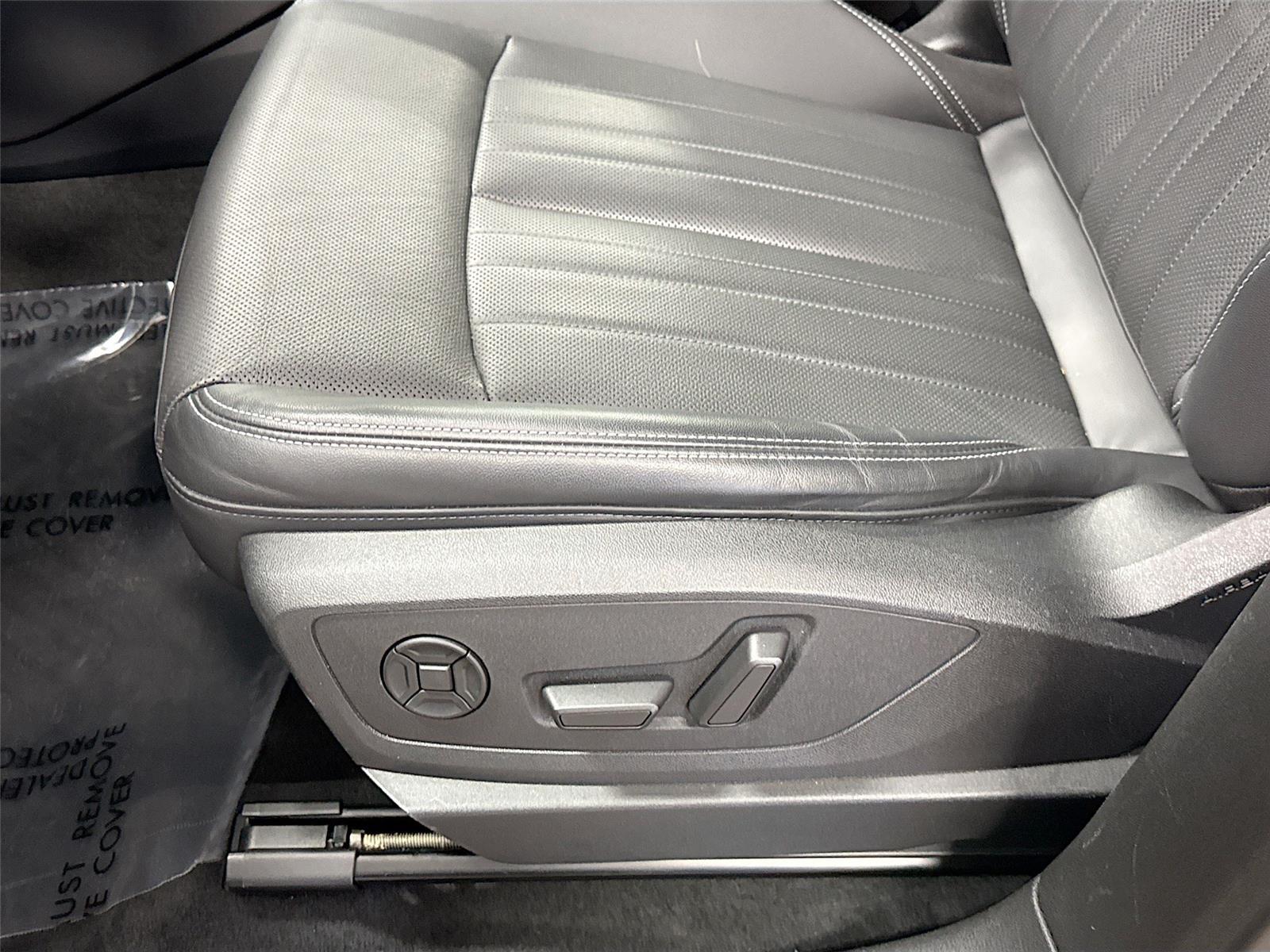 2024 Audi Q8 e-tron Sportback S line Premium Plus