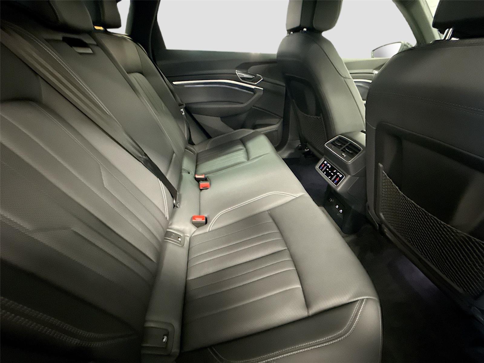 2024 Audi Q8 e-tron Sportback S line Premium Plus