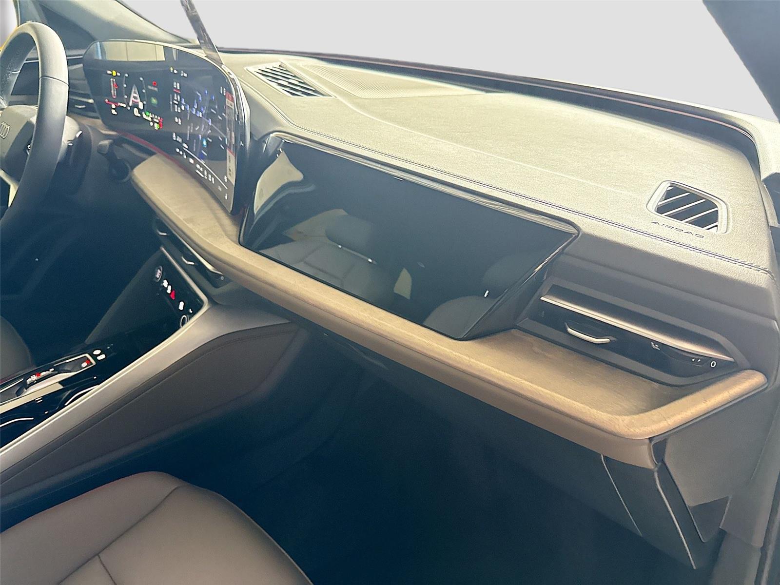 2025 Audi Q5 Premium