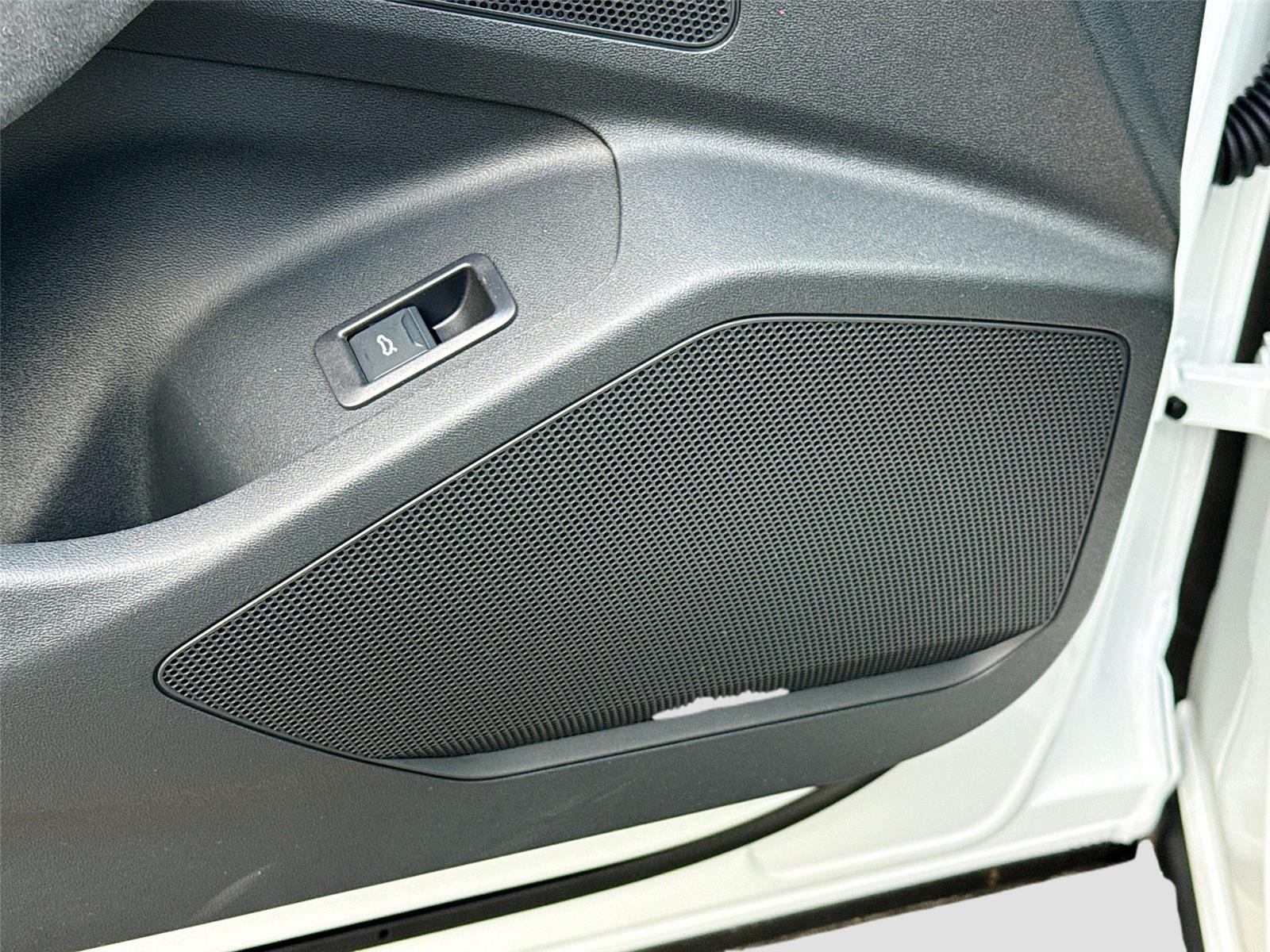 2027 Audi SQ6 e-tron Sportback Premium Plus