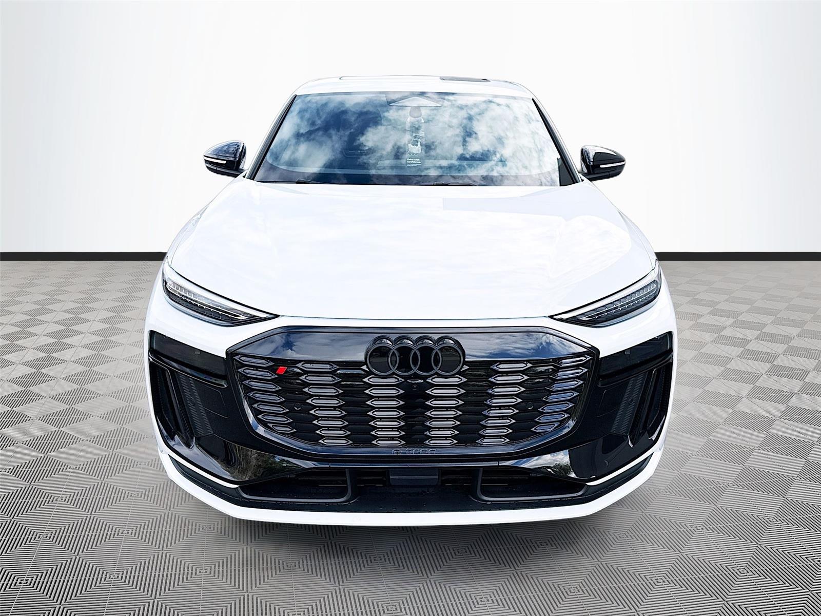 2027 Audi SQ6 e-tron Sportback Premium Plus