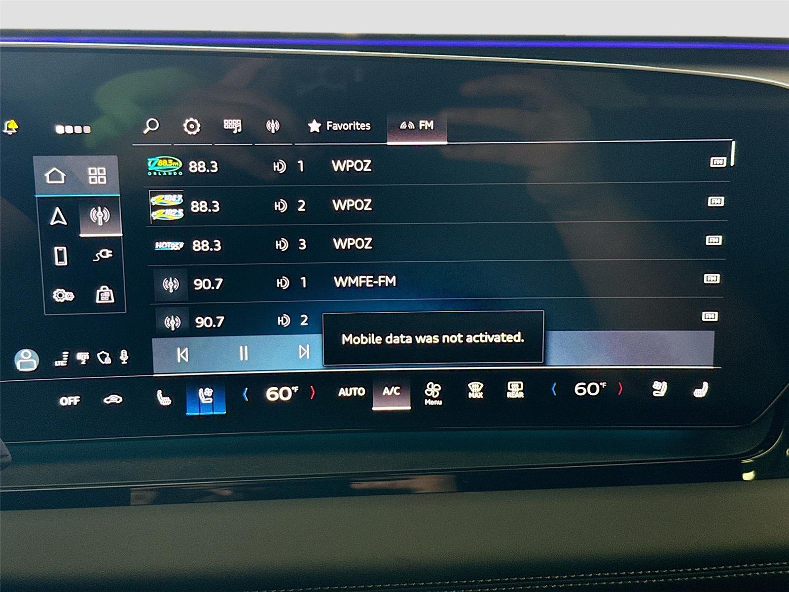 2025 Audi Q6 e-tron Premium Plus