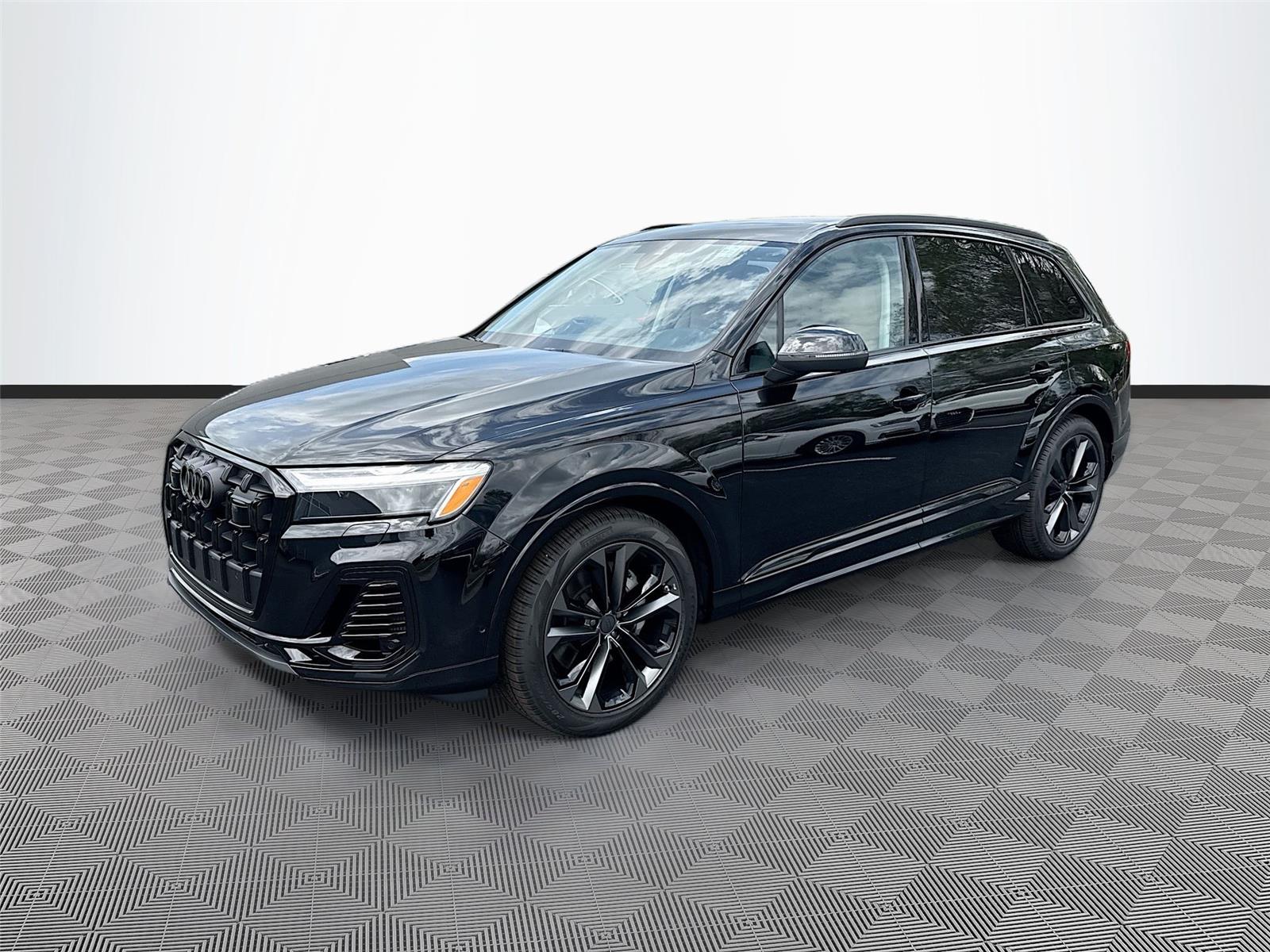 2026 Audi Q7 Premium Plus