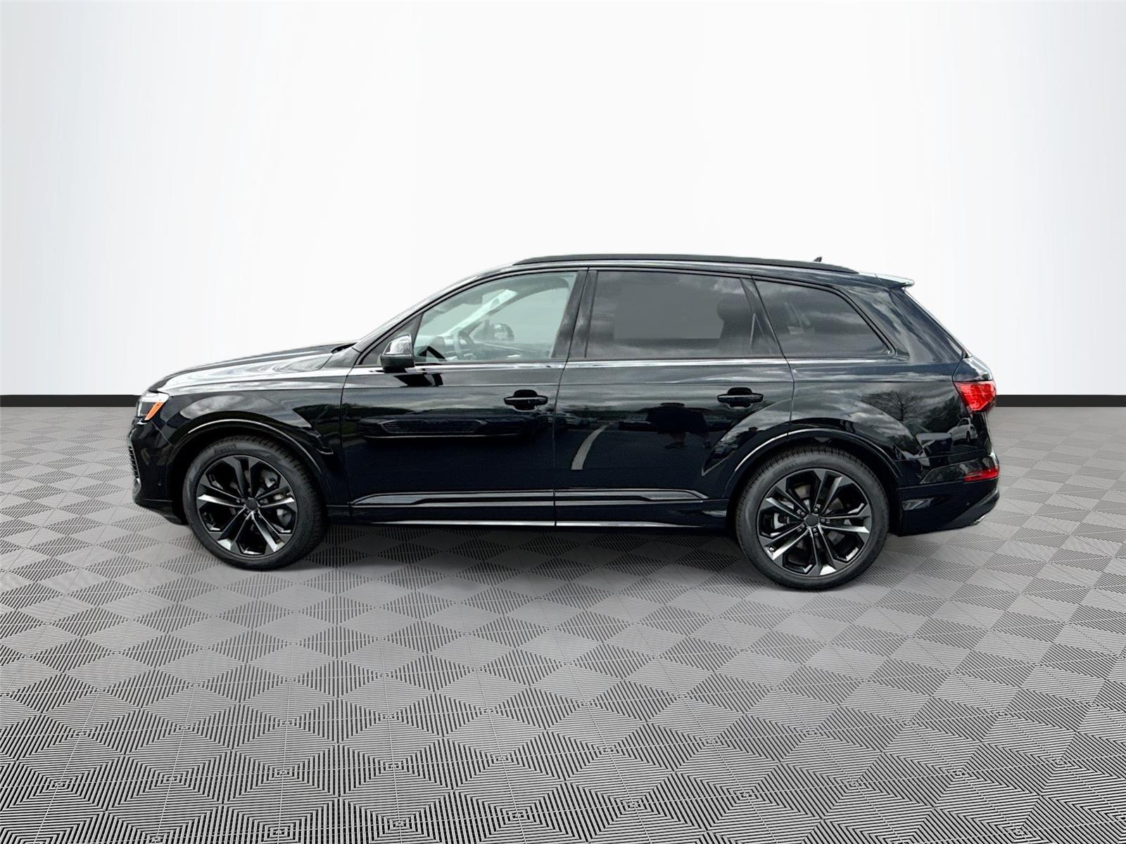 2026 Audi Q7 Premium Plus