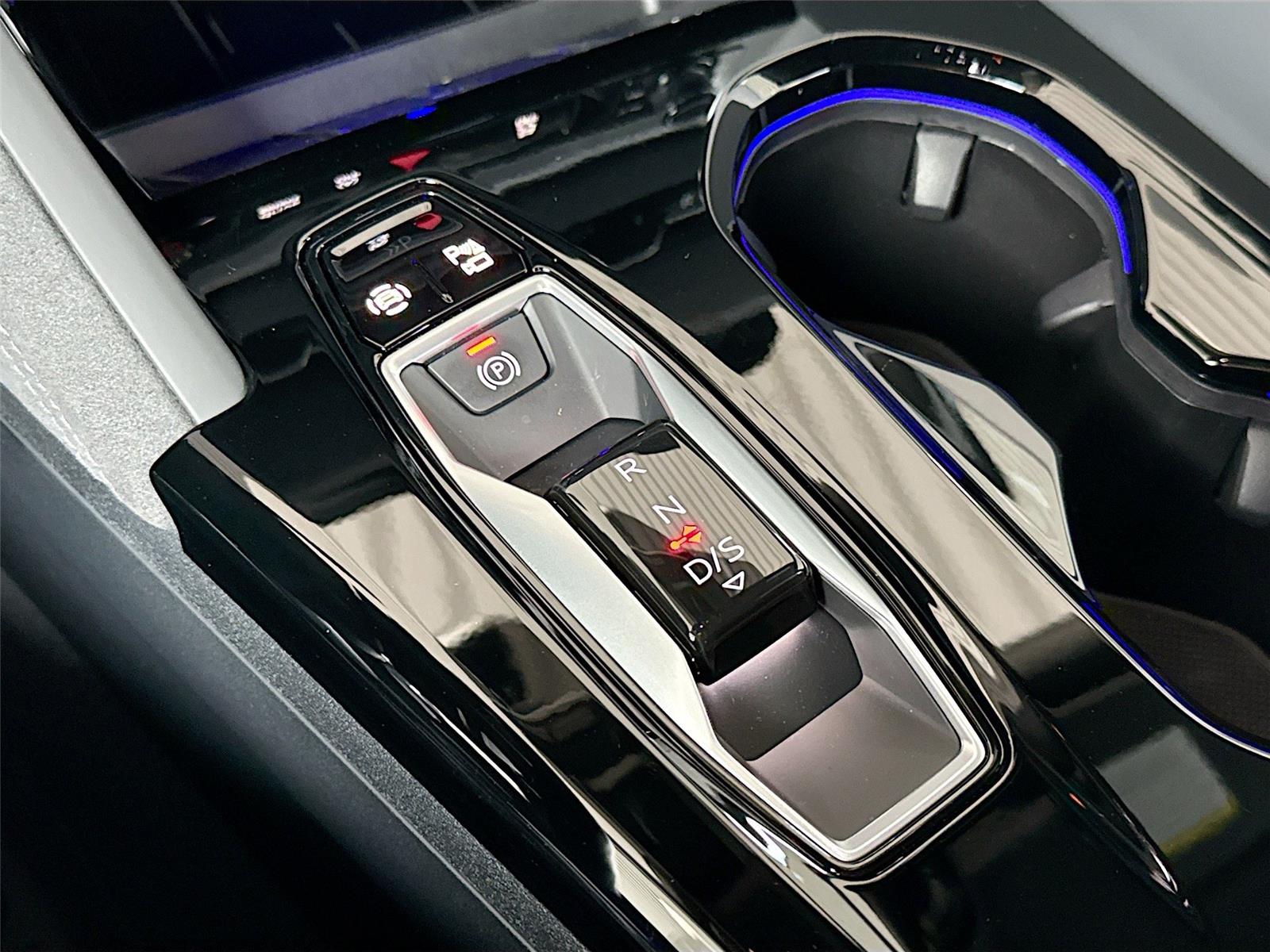 2025 Audi SQ5 Premium Plus