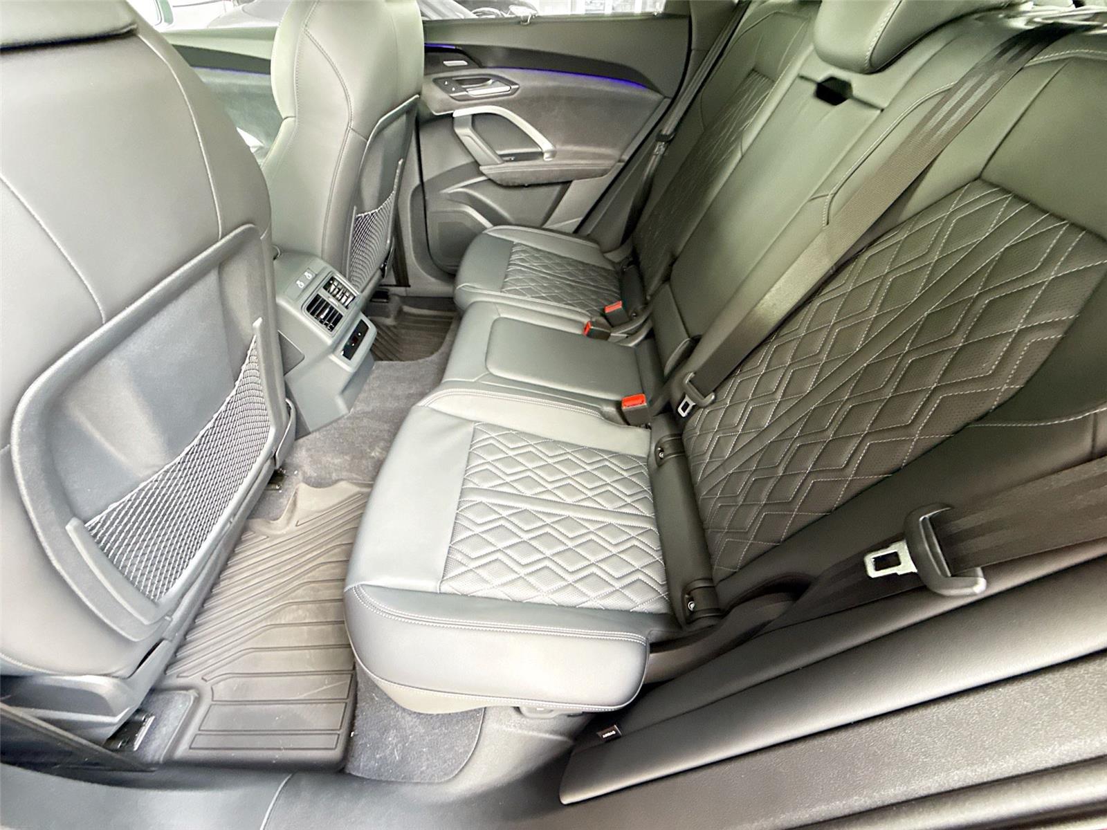 2025 Audi SQ5 Premium Plus