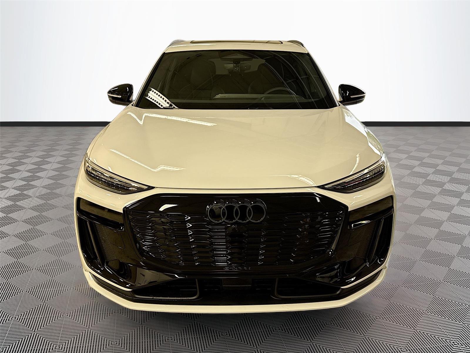 2027 Audi Q6 e-tron Premium Plus