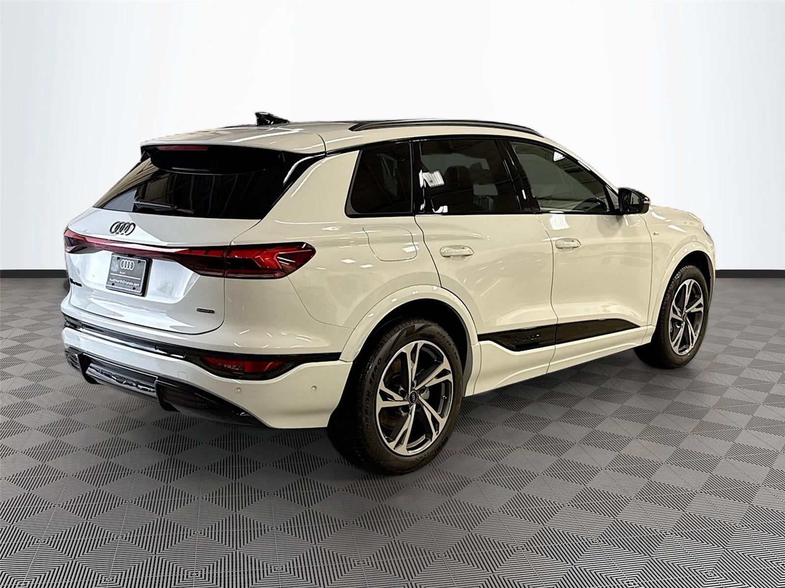 2027 Audi Q6 e-tron Premium Plus