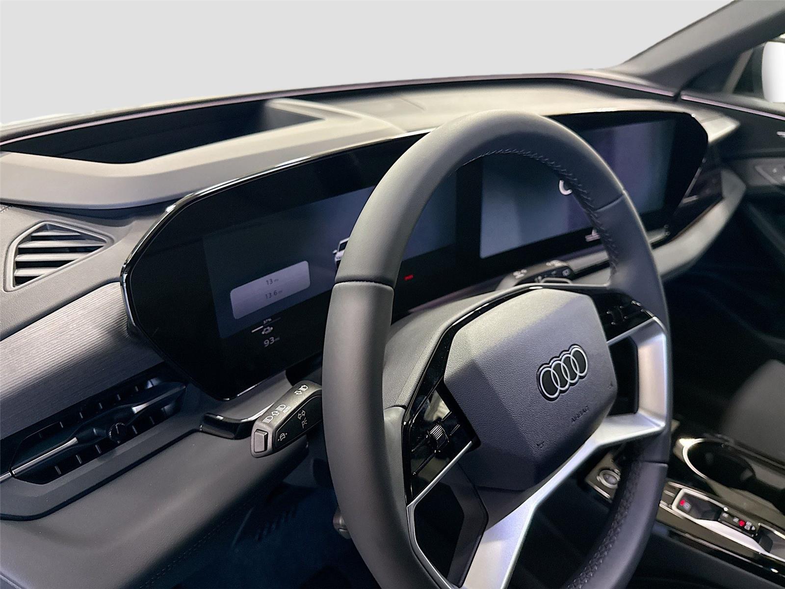 2027 Audi Q6 e-tron Premium Plus
