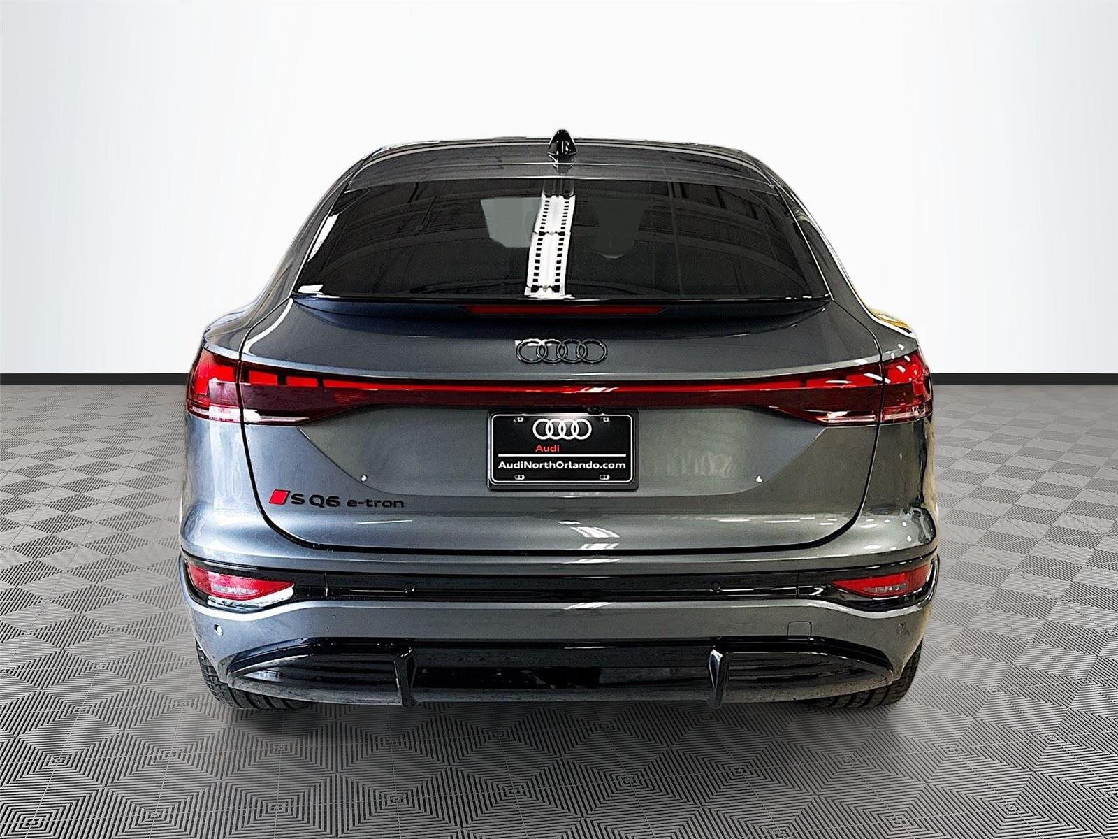 2027 Audi SQ6 e-tron Sportback Premium Plus