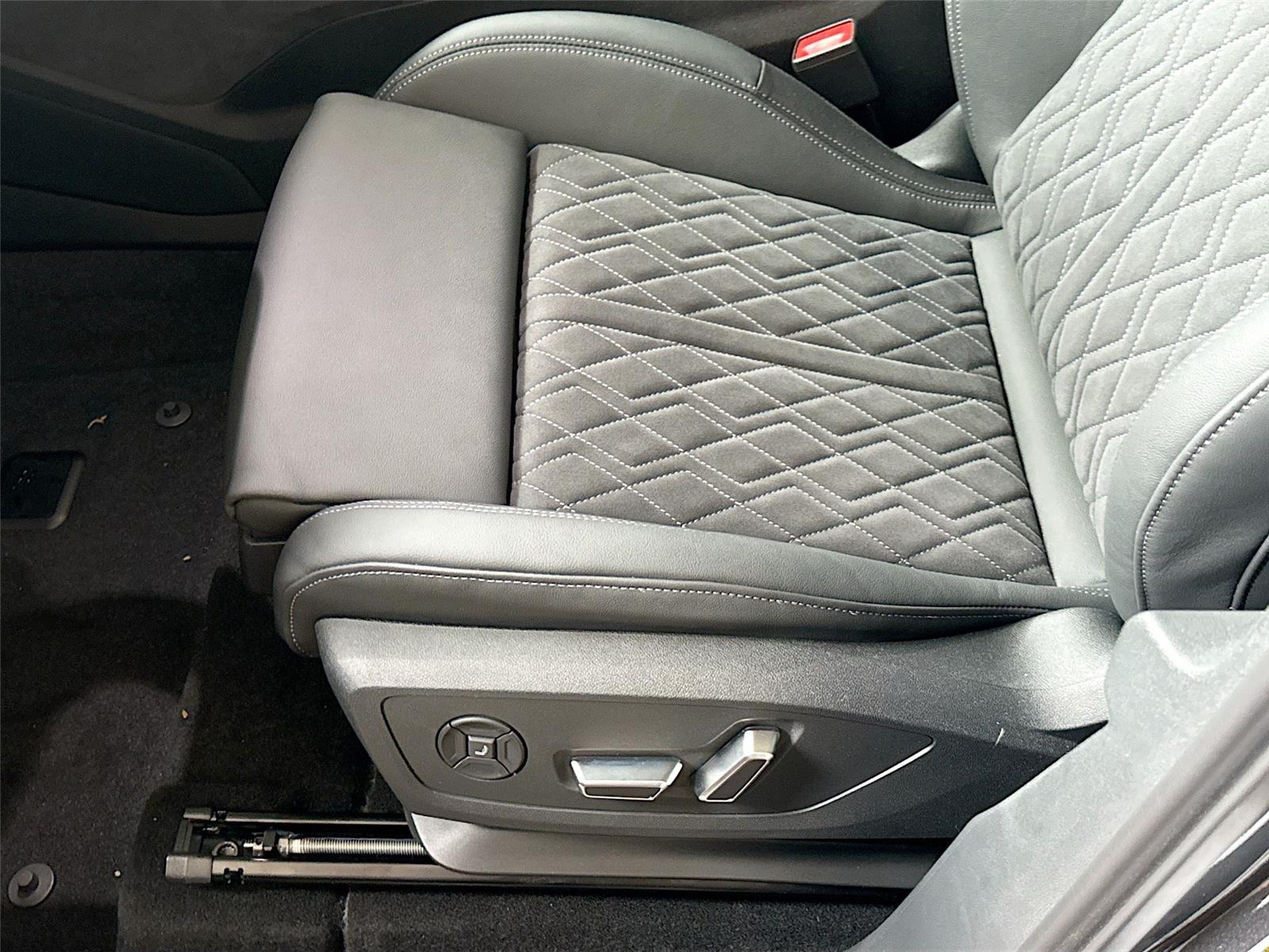 2027 Audi SQ6 e-tron Sportback Premium Plus