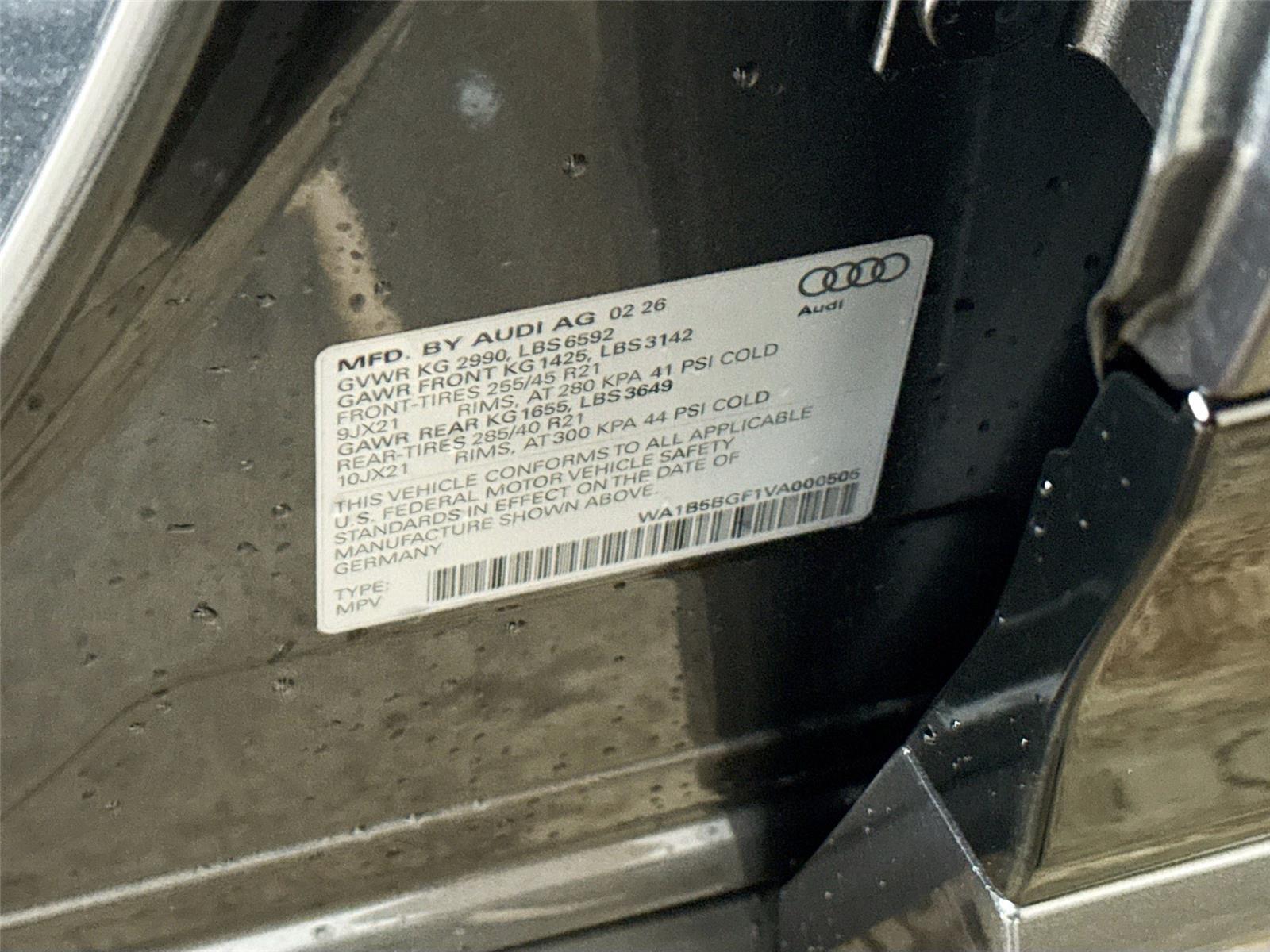 2027 Audi SQ6 e-tron Sportback Premium Plus