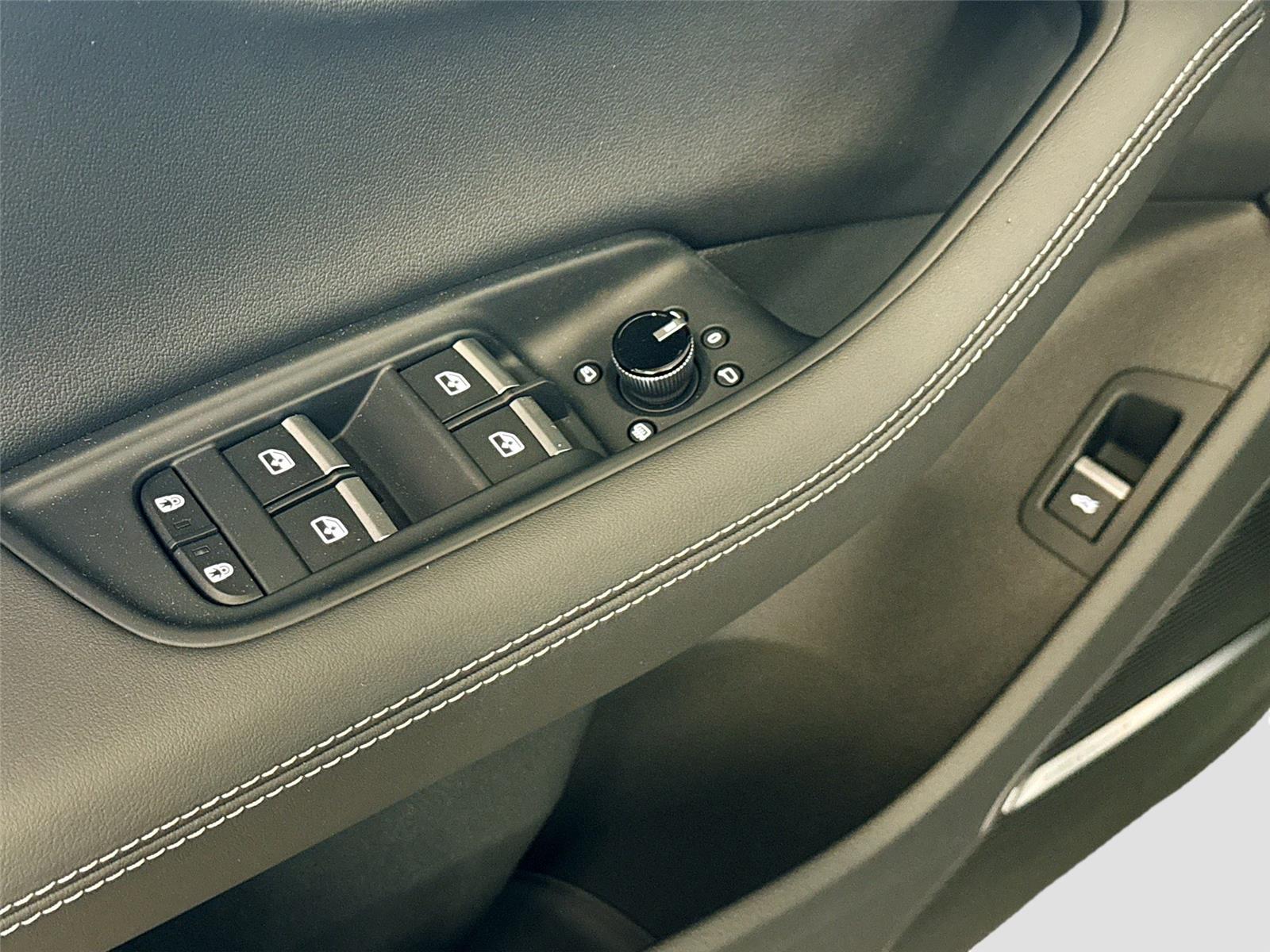 2026 Audi Q7 Premium Plus