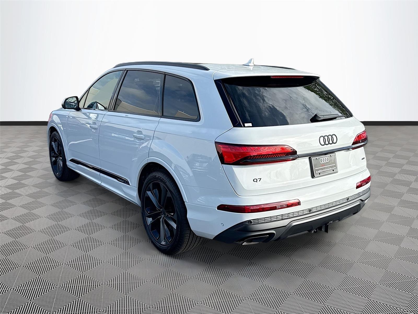 2026 Audi Q7 Premium Plus