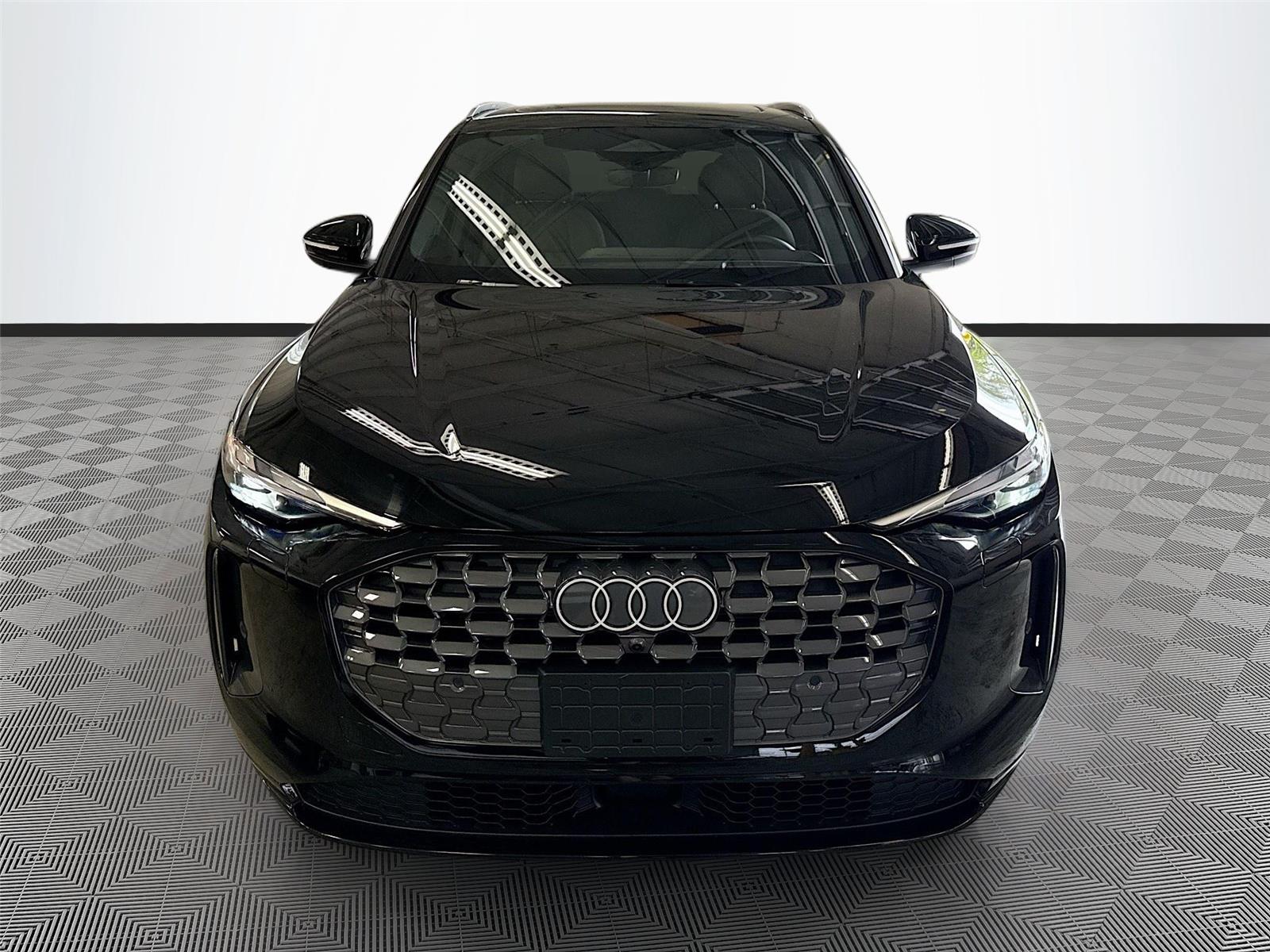 2025 Audi Q5 Premium