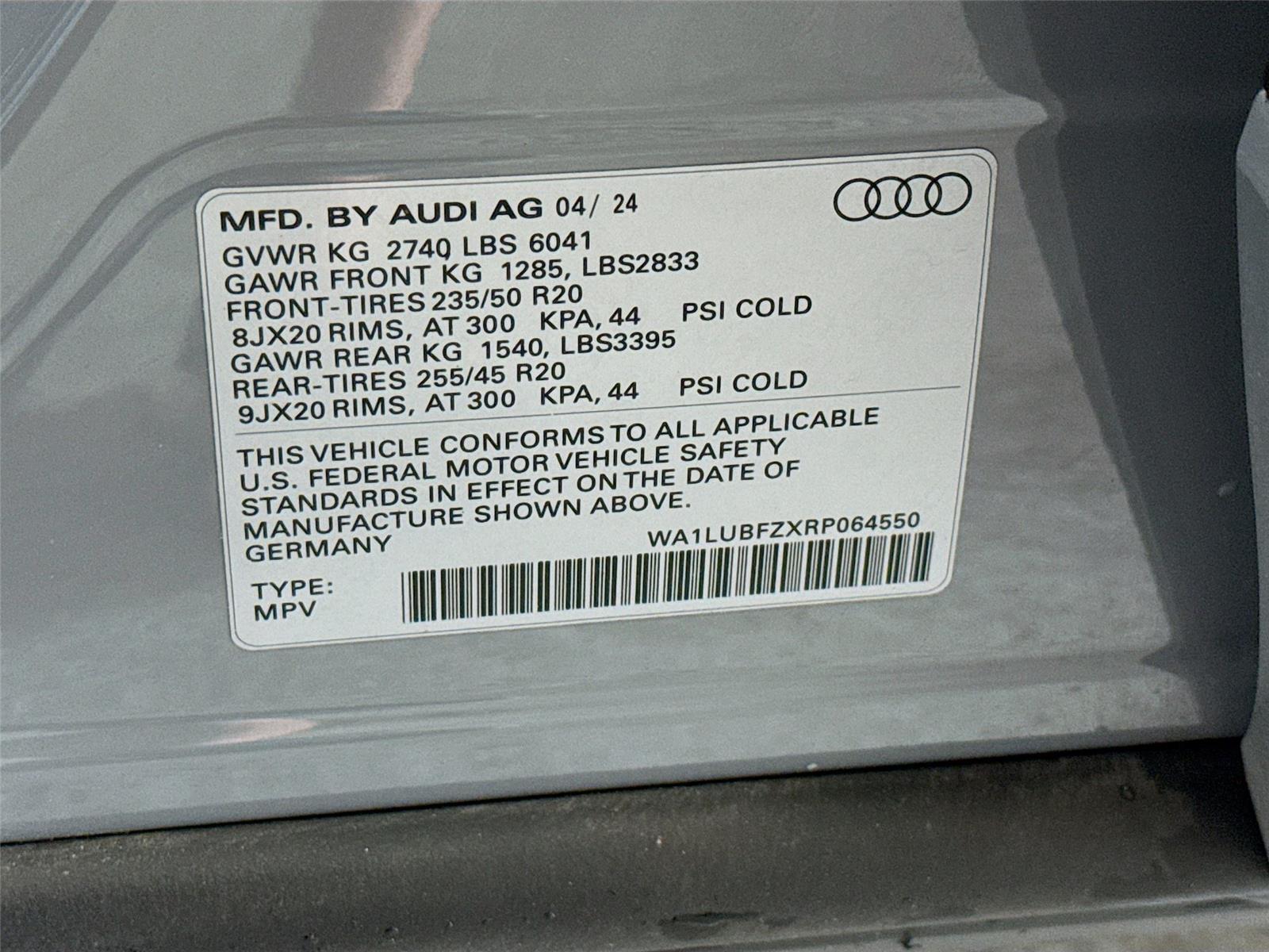 2024 Audi Q4 e-tron Premium Plus