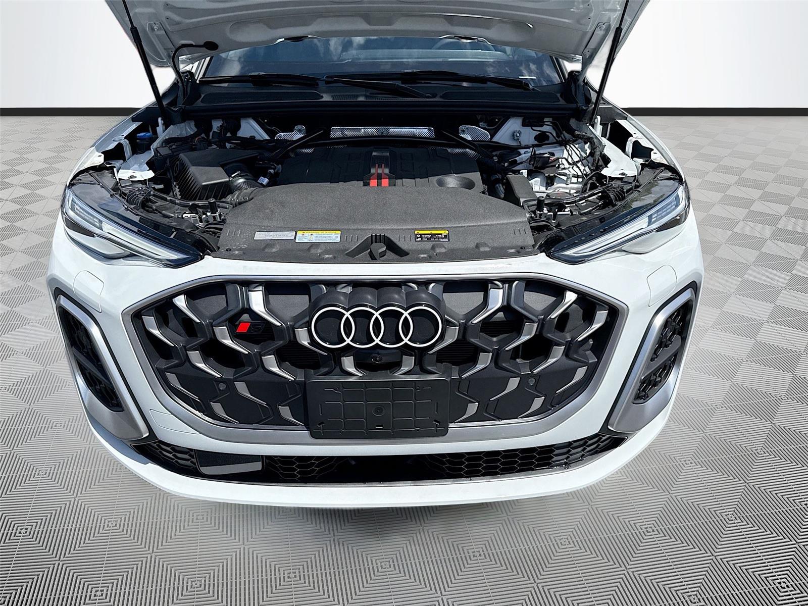 2025 Audi SQ5 Sportback Premium Plus