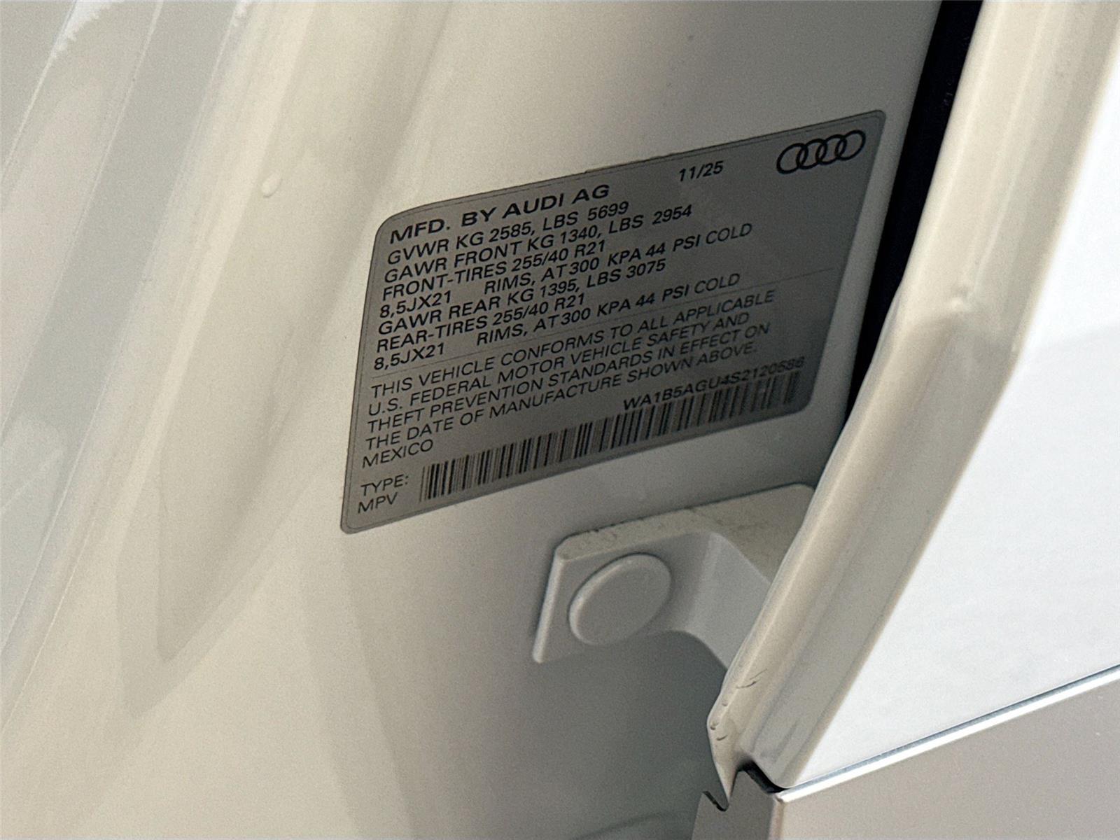 2025 Audi SQ5 Sportback Premium Plus