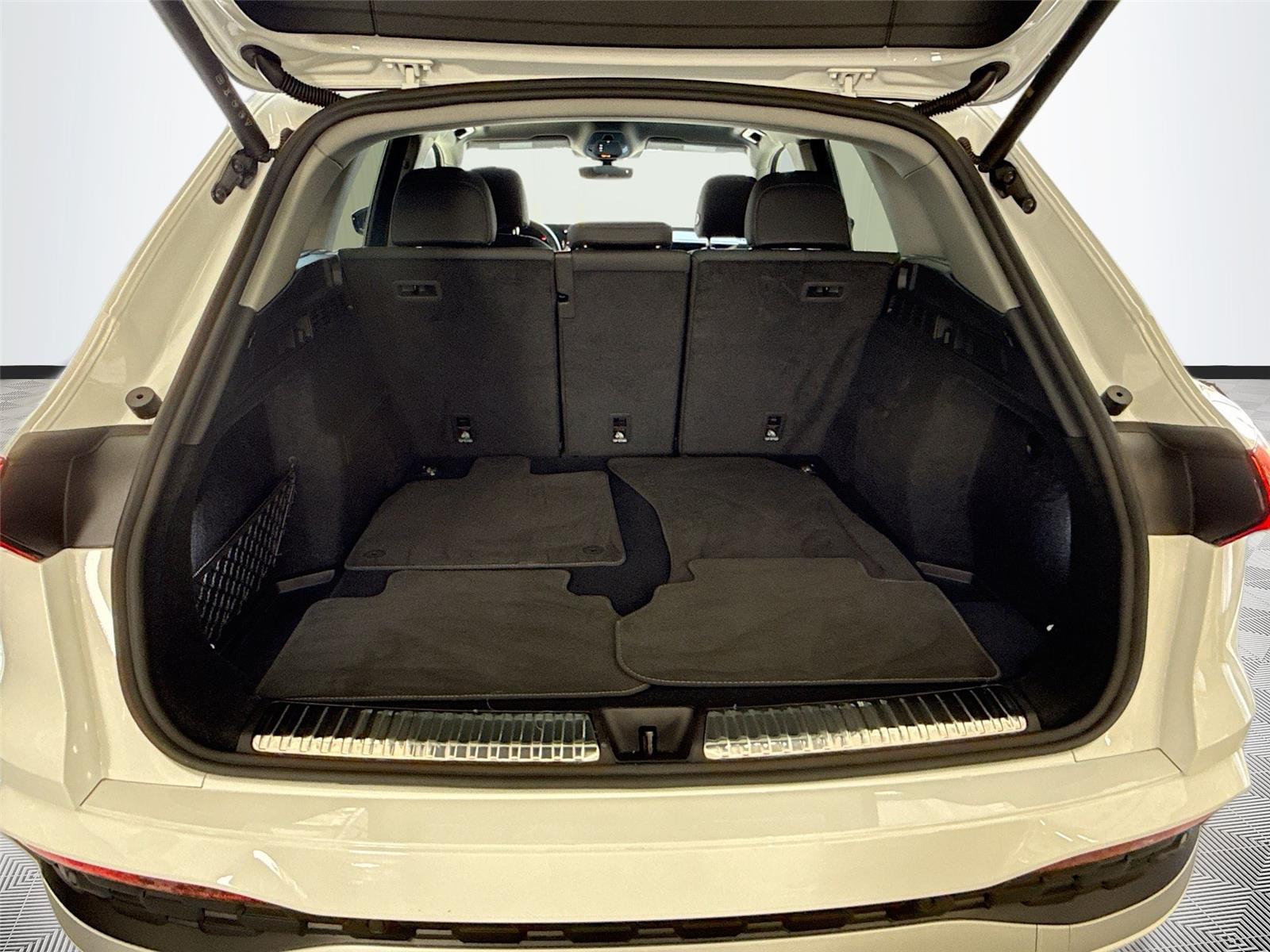 2025 Audi Q5 Premium