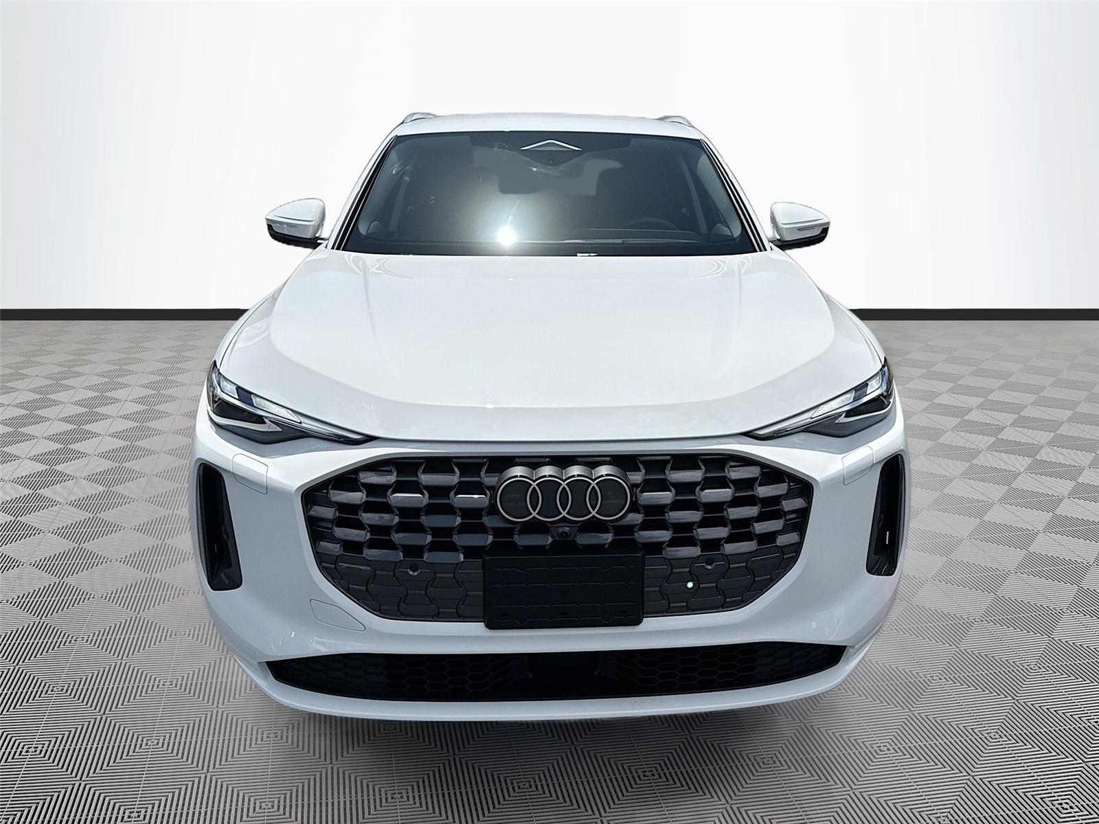 2025 Audi Q5 Premium