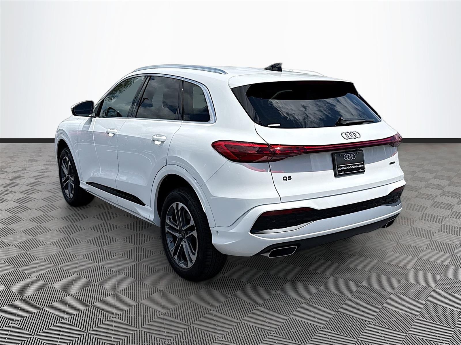 2025 Audi Q5 Premium