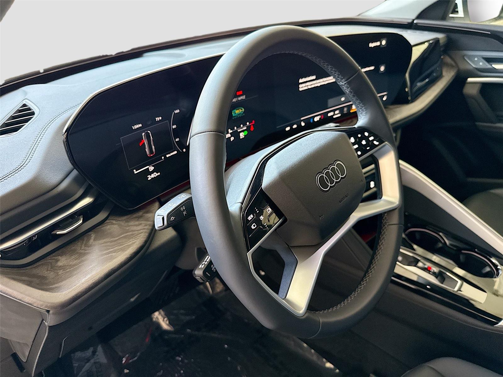 2025 Audi Q5 Premium