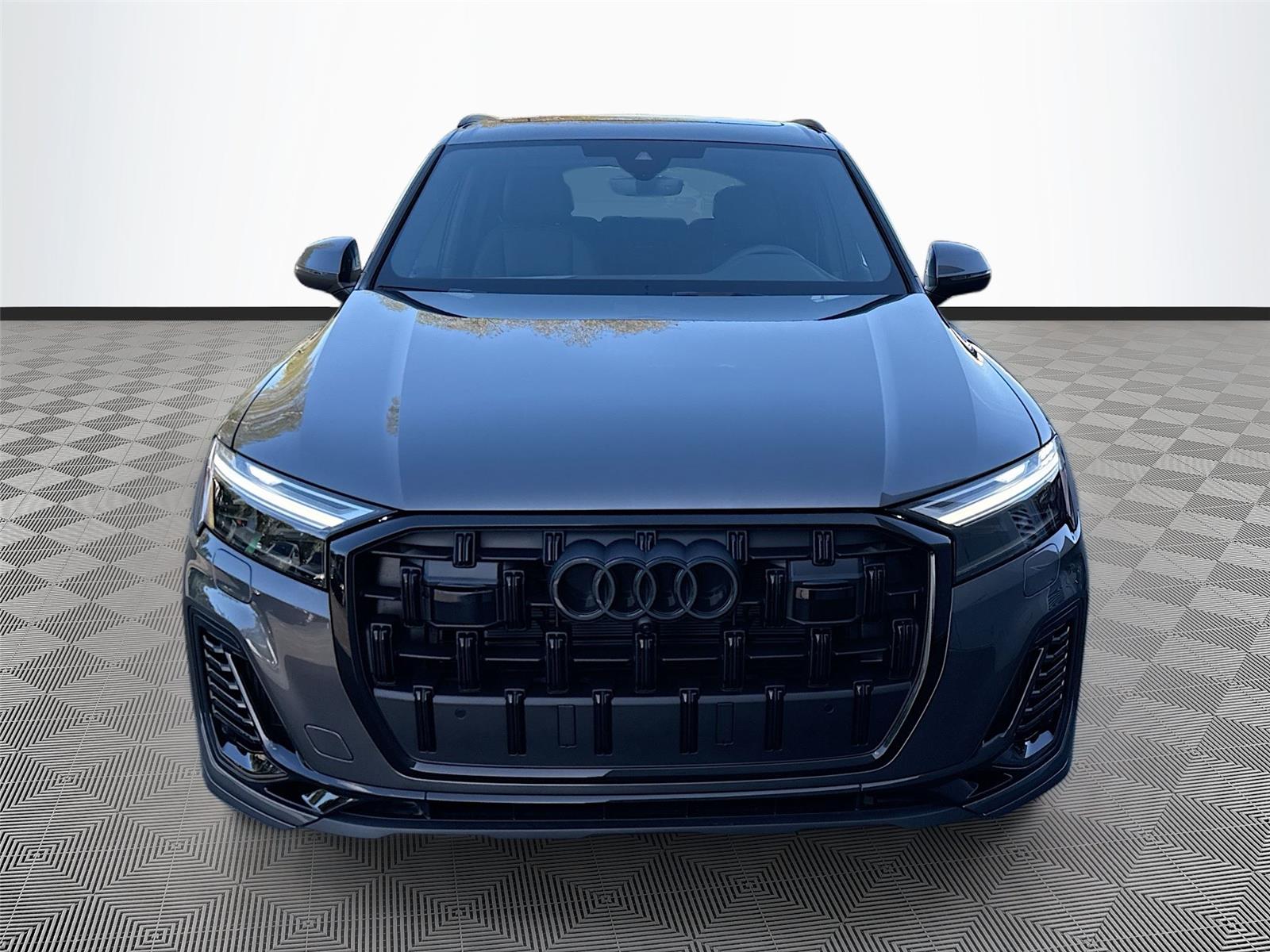 2026 Audi Q7 Premium Plus