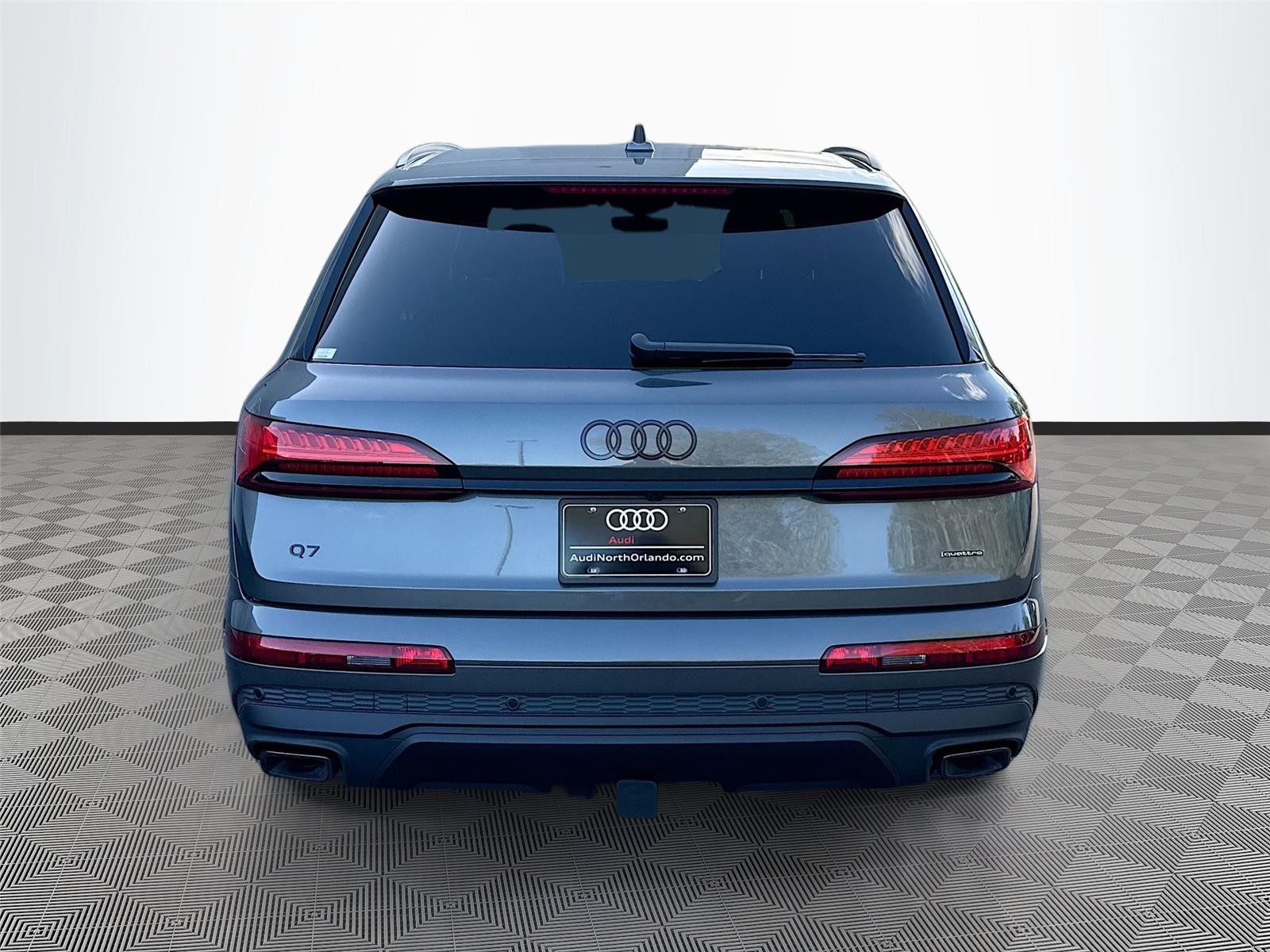 2026 Audi Q7 Premium Plus