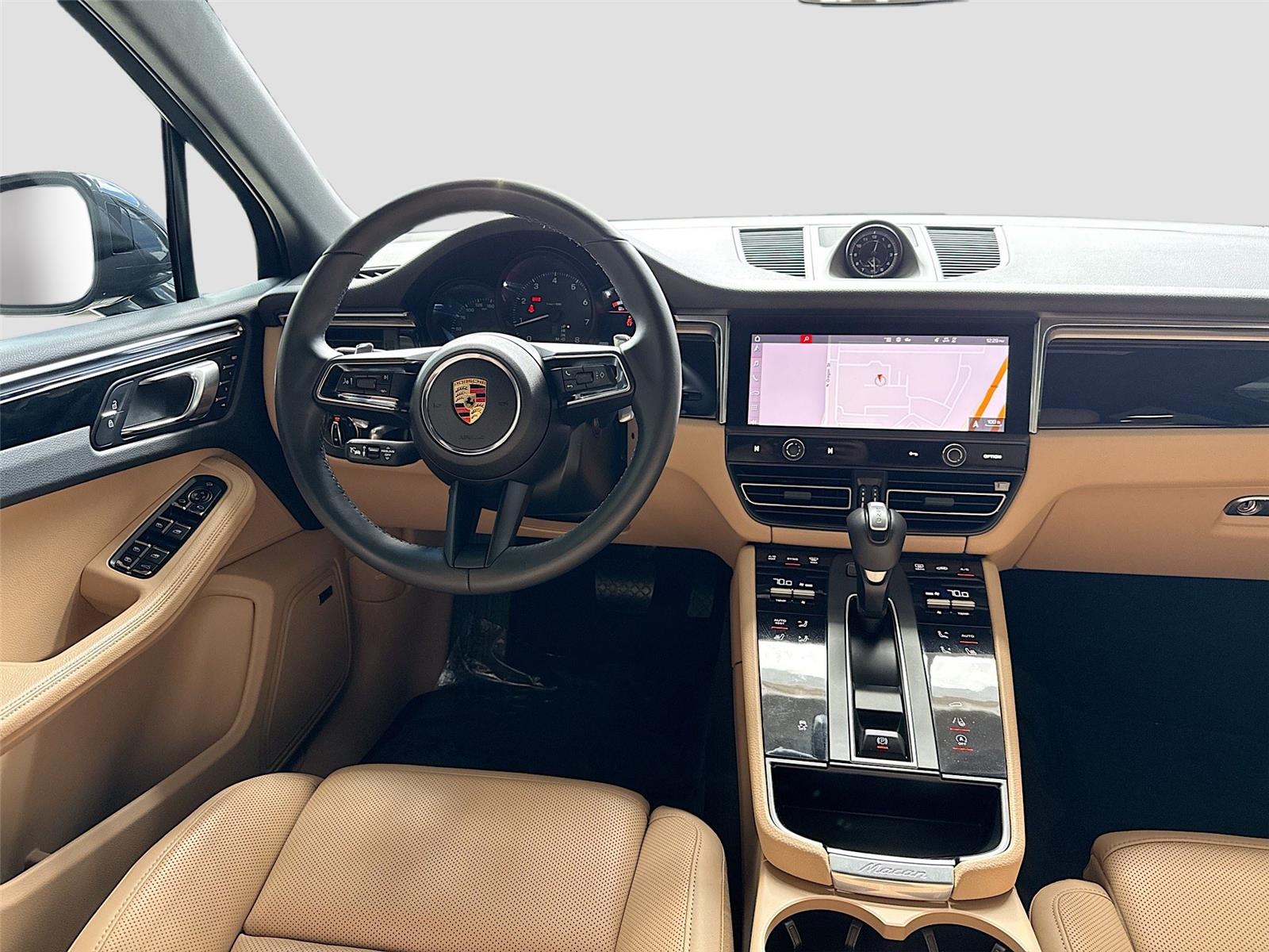 2025 Porsche Macan T