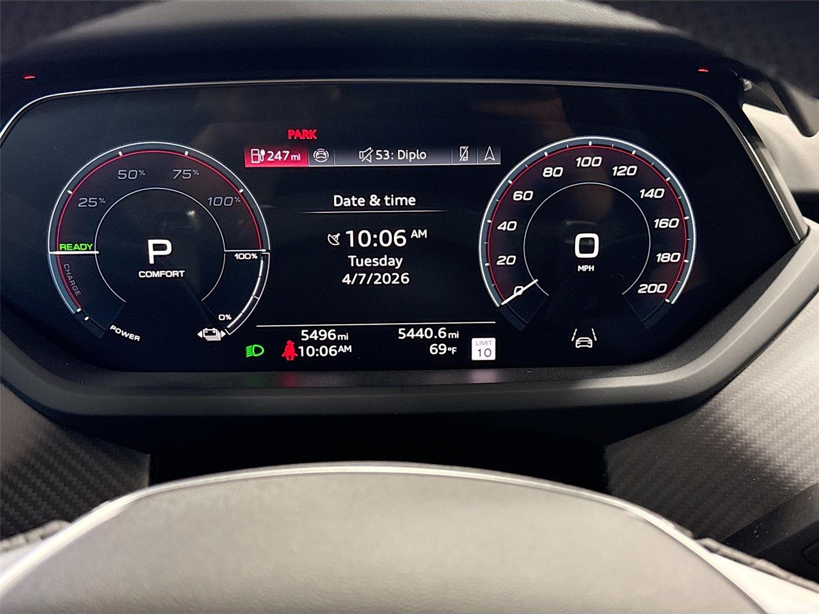 2024 Audi e-tron GT Premium Plus