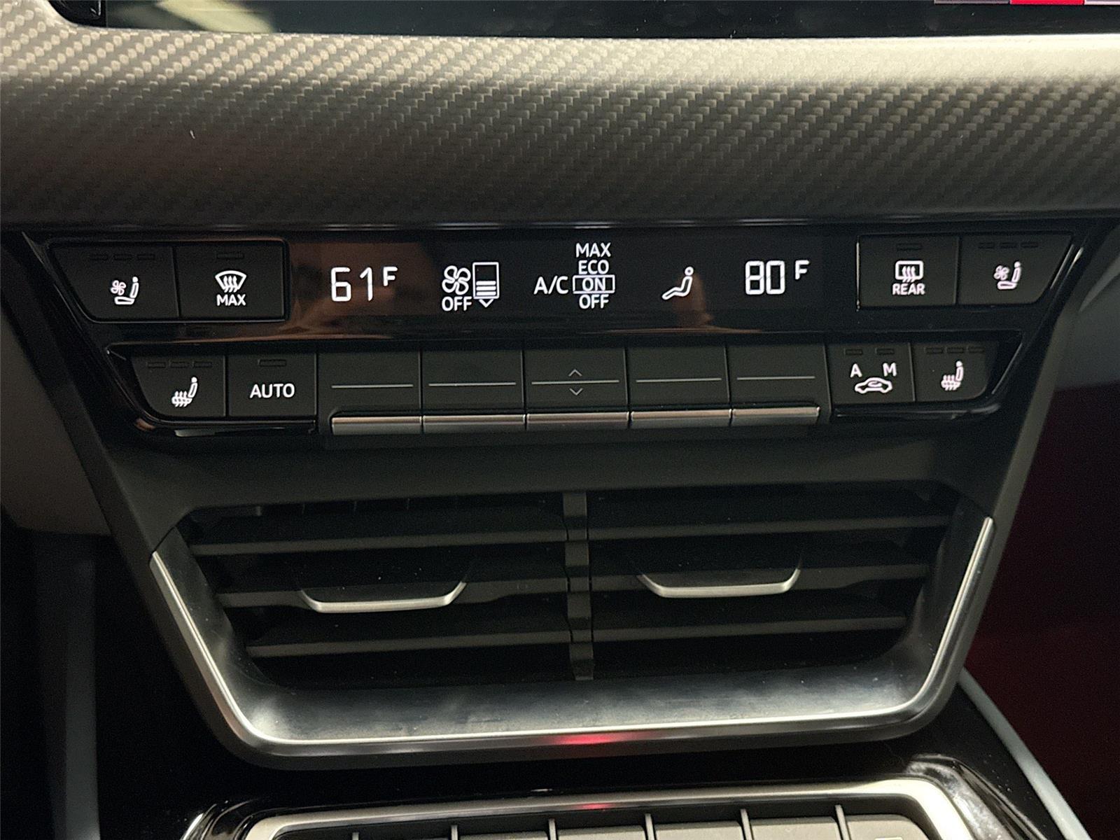 2024 Audi e-tron GT Premium Plus