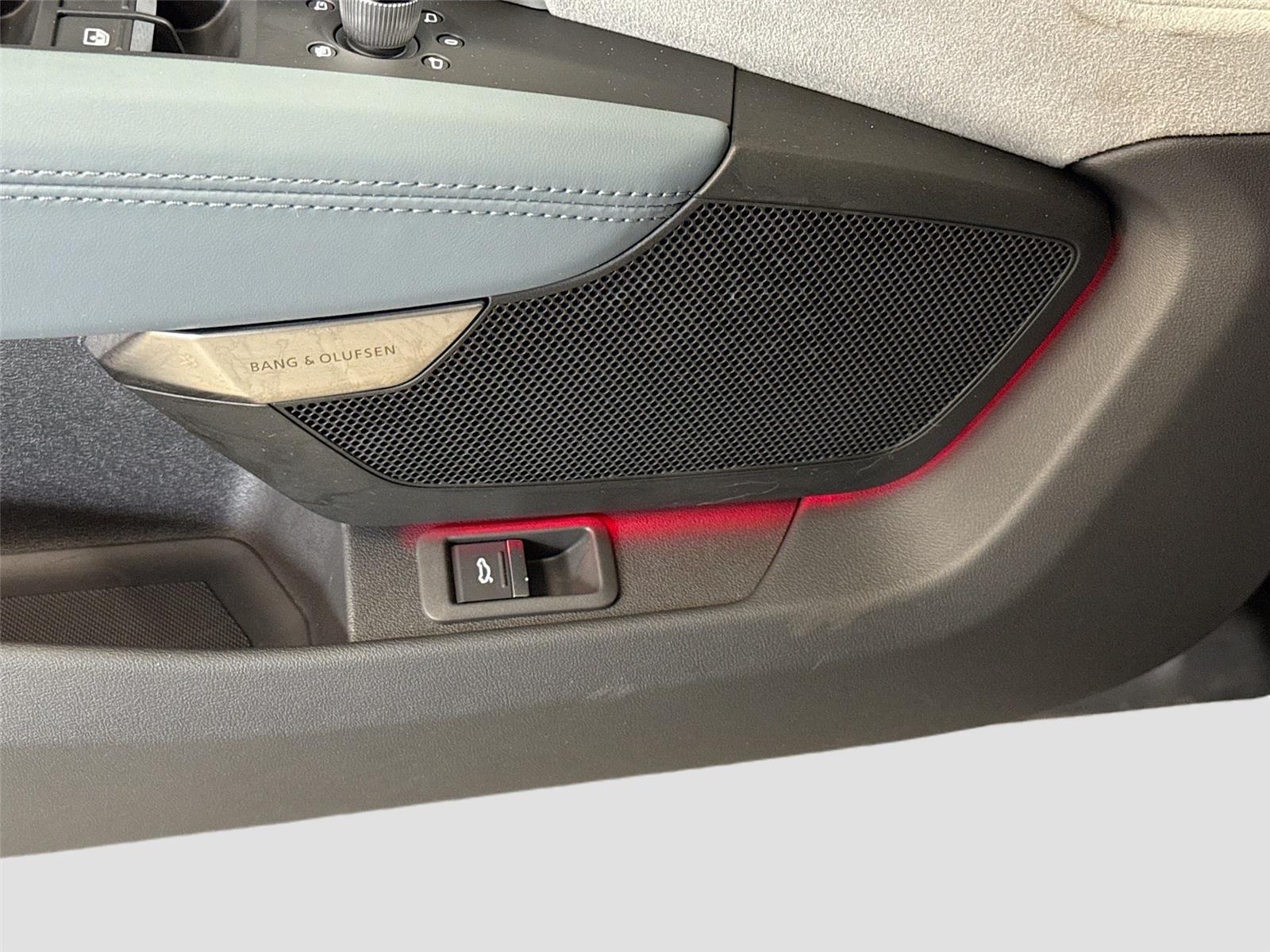 2024 Audi e-tron GT Premium Plus