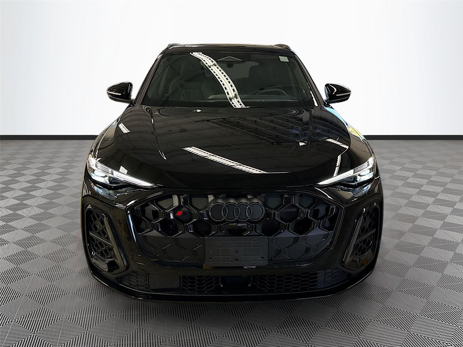 2026 Audi SQ5 Premium Plus