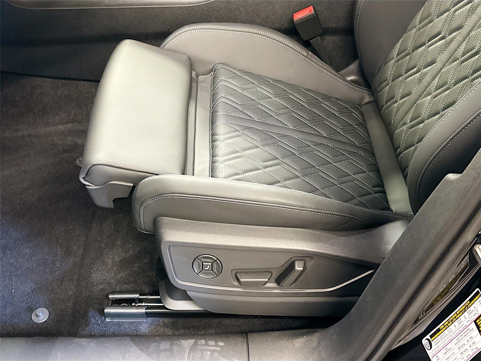 2026 Audi SQ5 Premium Plus