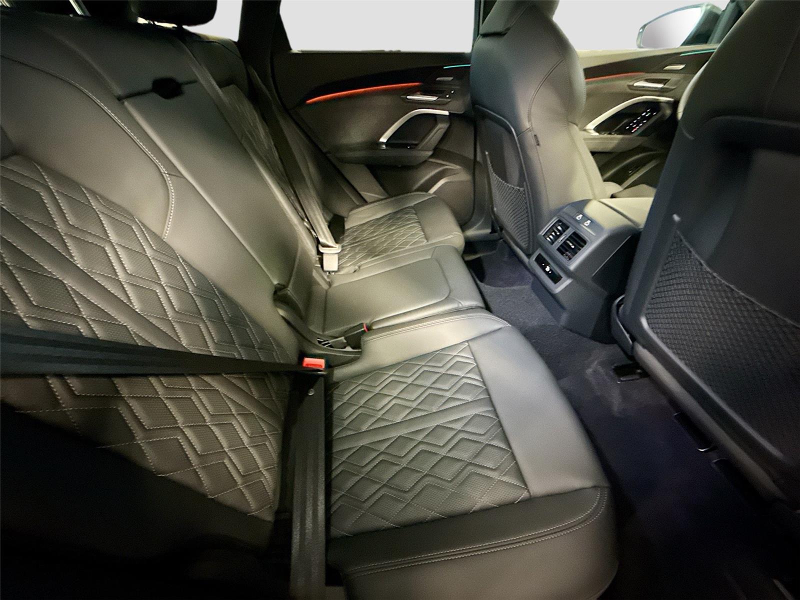 2026 Audi SQ5 Premium Plus