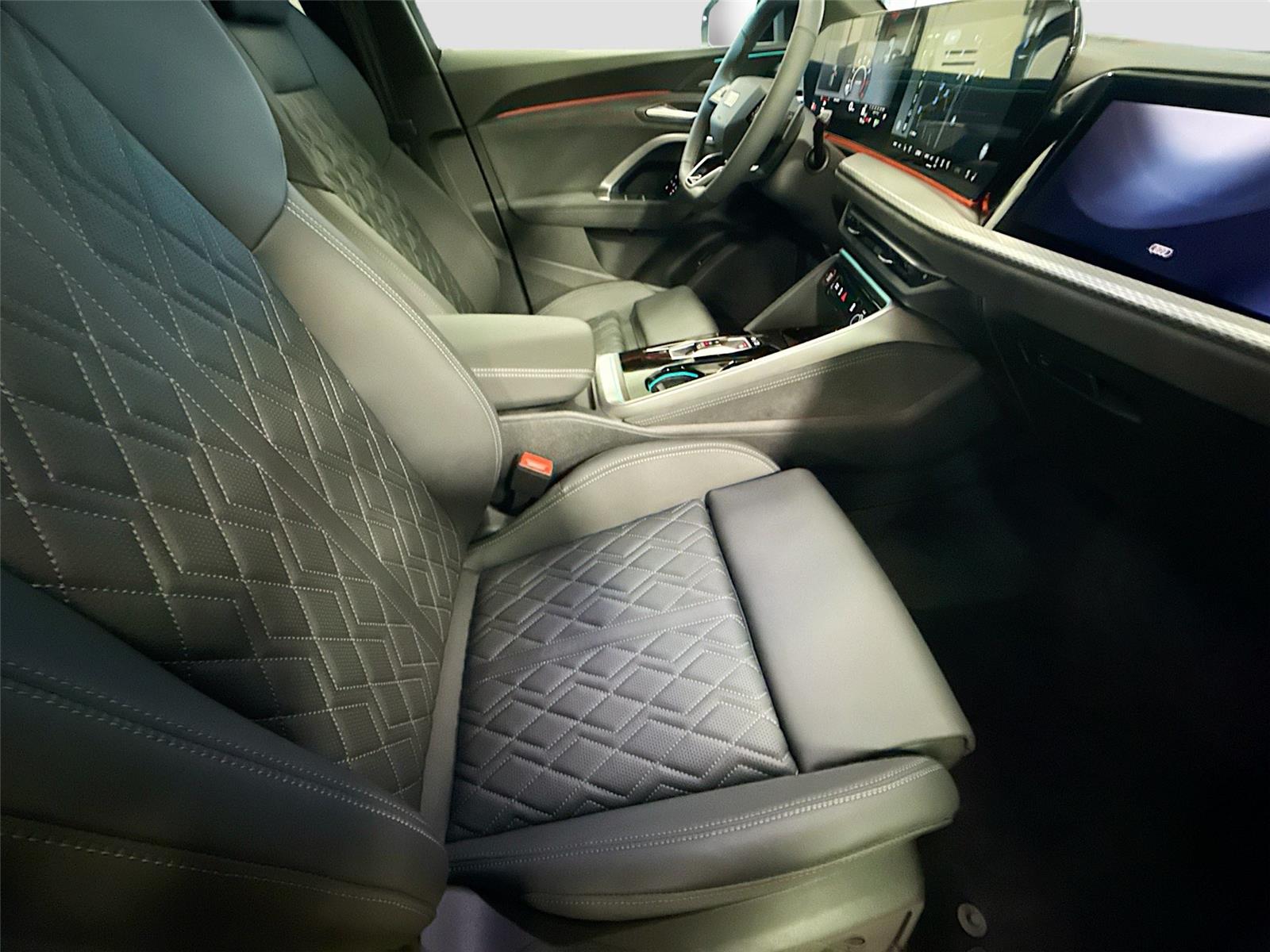 2026 Audi SQ5 Premium Plus