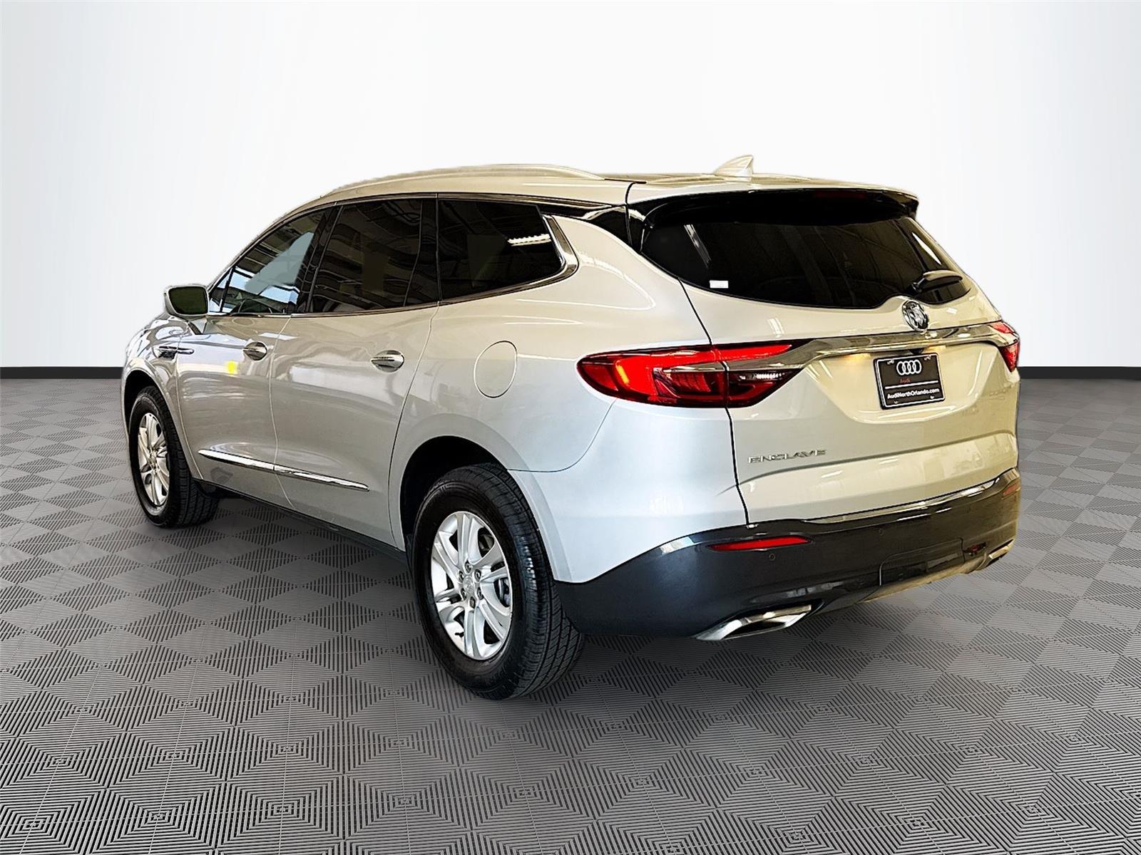 2020 Buick Enclave Essence