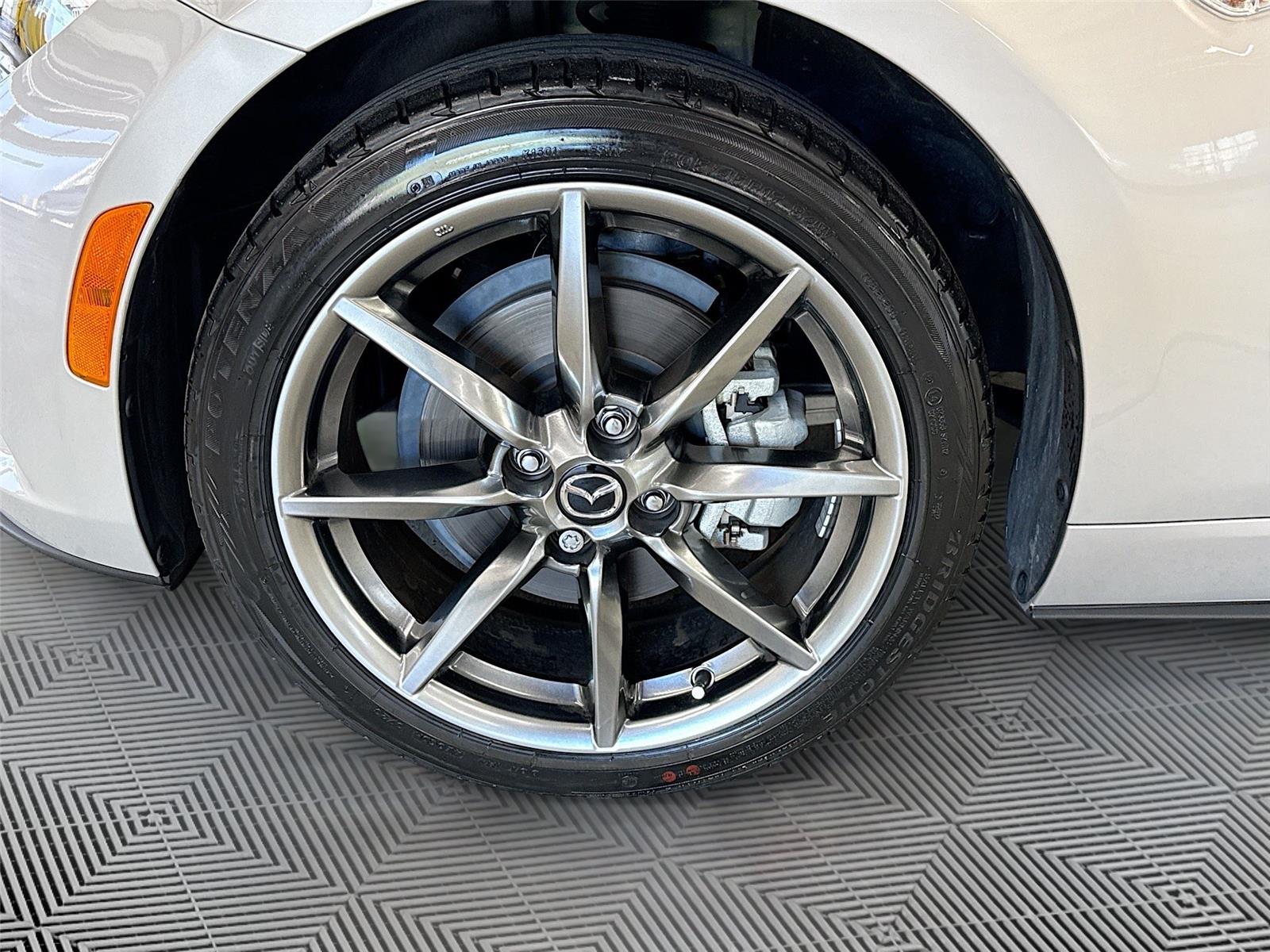 2023 Mazda MX-5 Miata RF Grand Touring