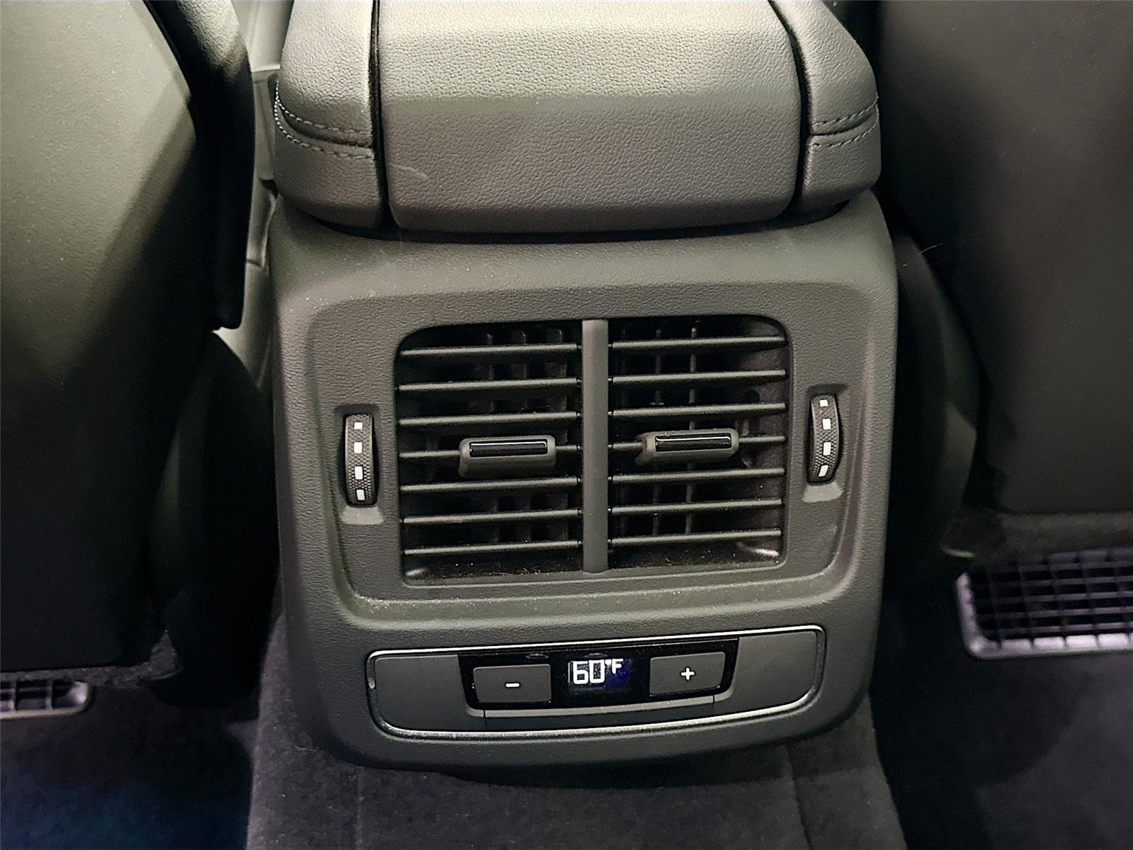 2023 Audi e-tron GT Premium Plus