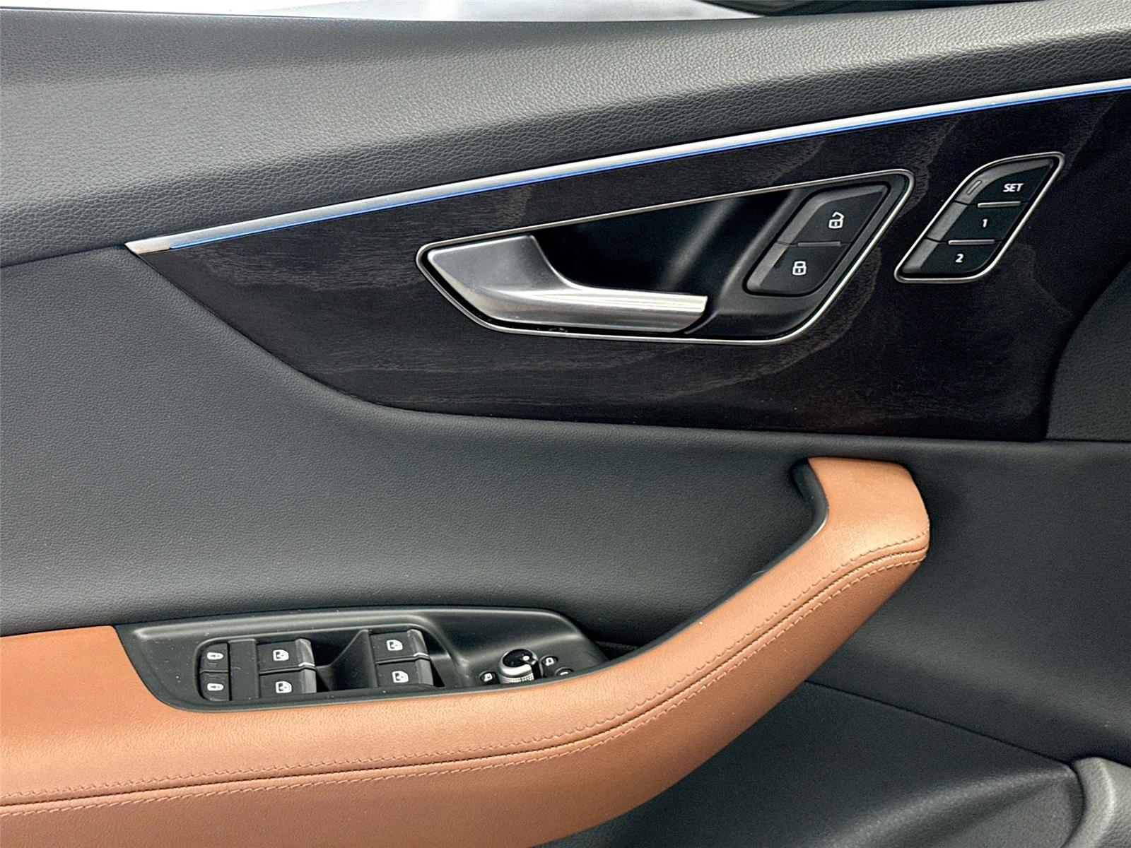 2023 Audi Q7 Premium Plus