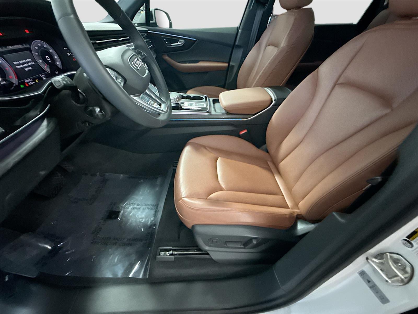 2023 Audi Q7 Premium Plus