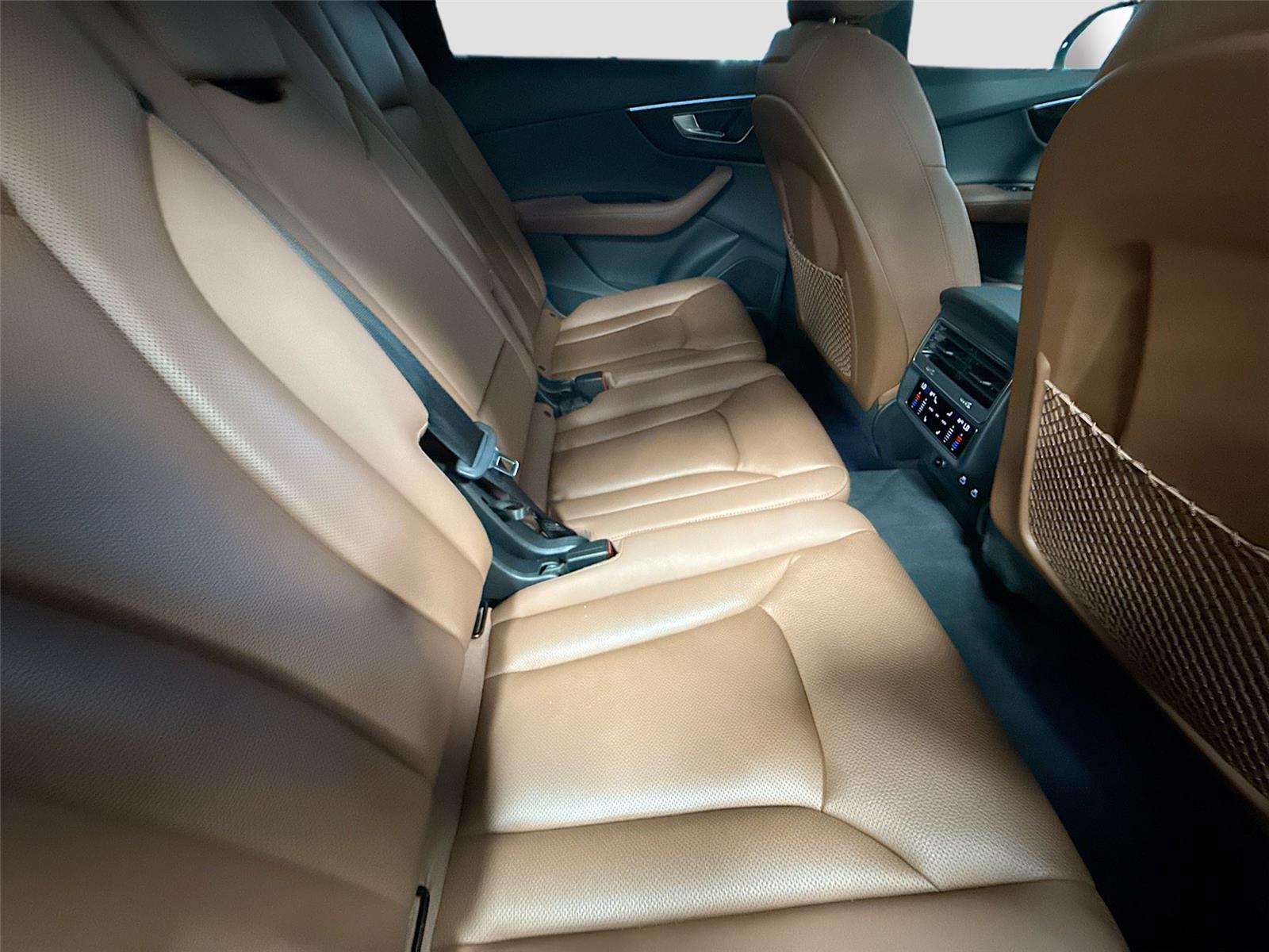 2023 Audi Q7 Premium Plus