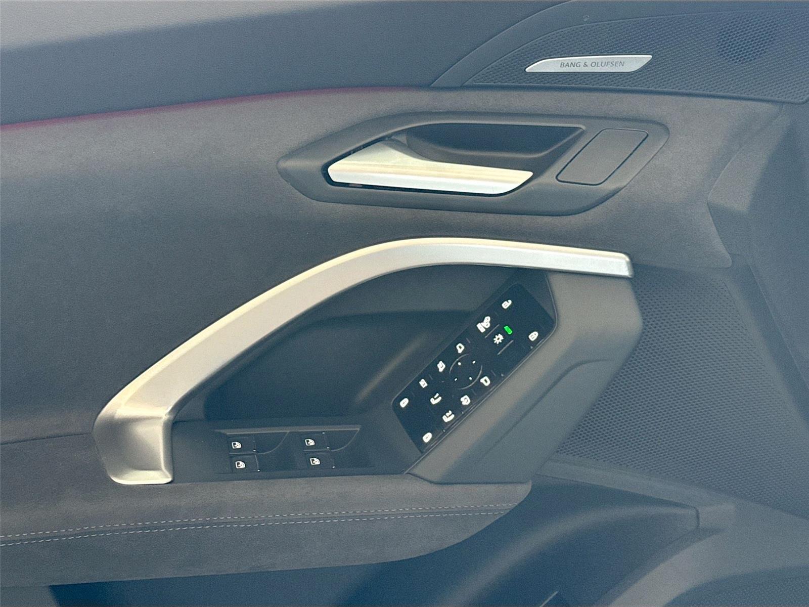 2026 Audi SQ5 Premium Plus