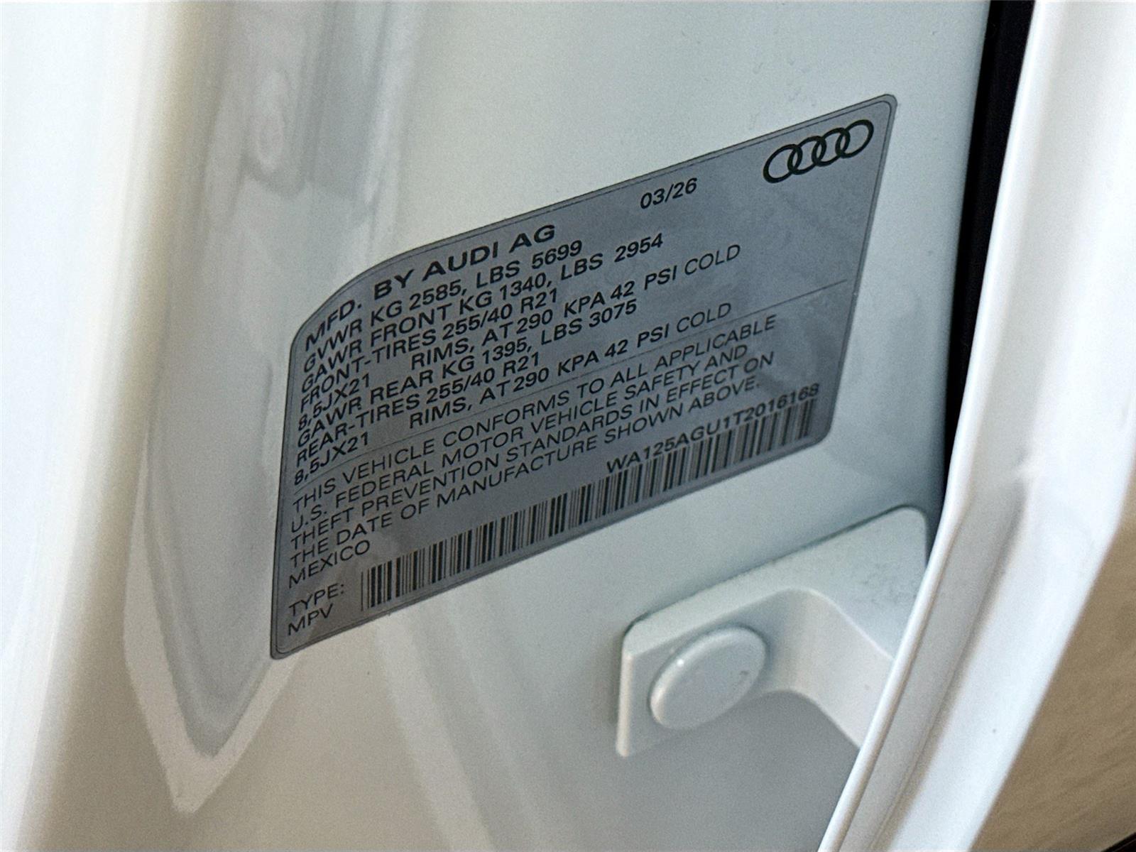 2026 Audi SQ5 Premium Plus