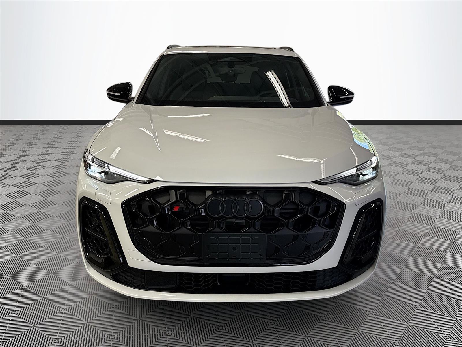 2026 Audi SQ5 Premium Plus