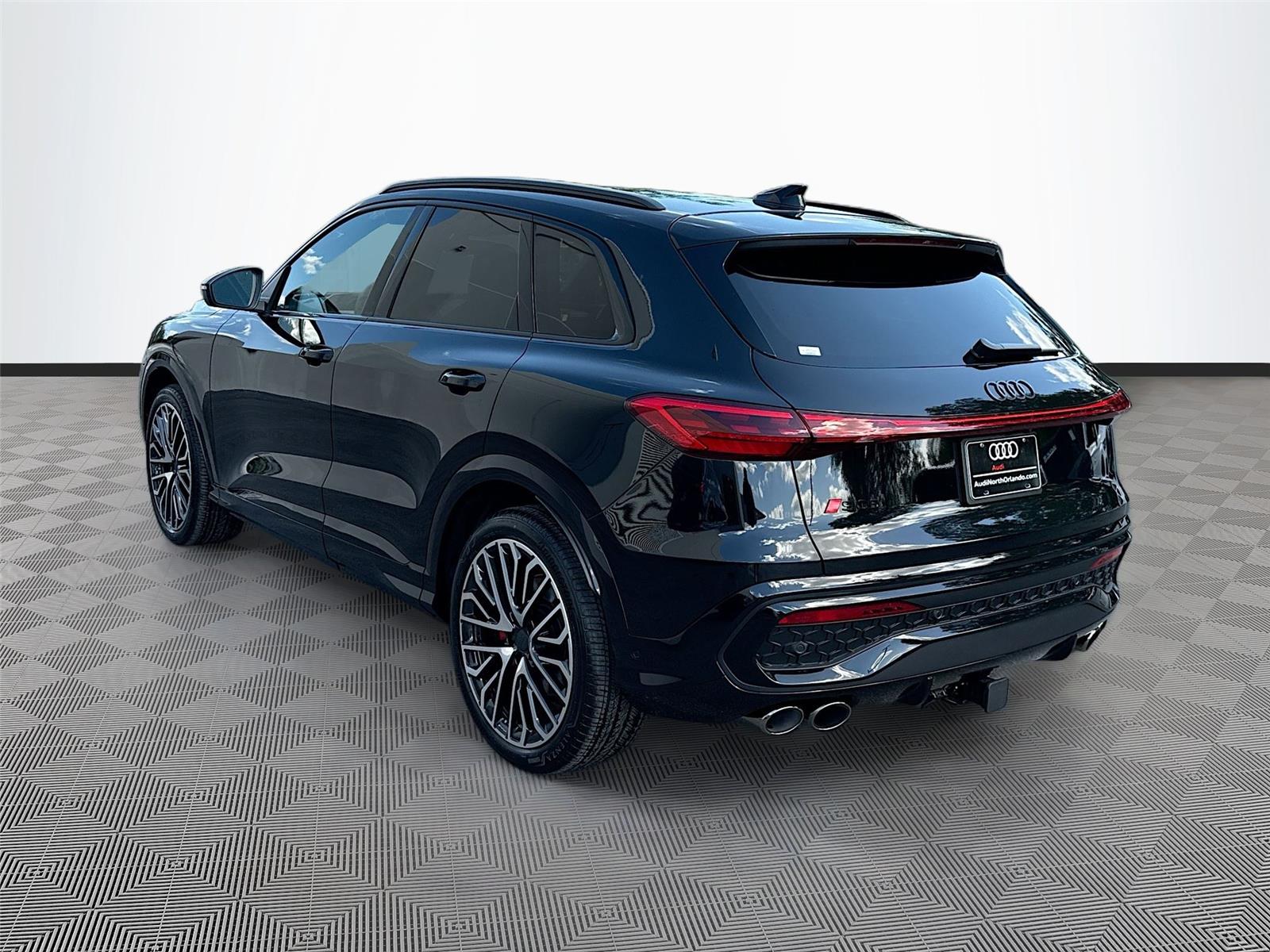 2026 Audi SQ5 Premium Plus